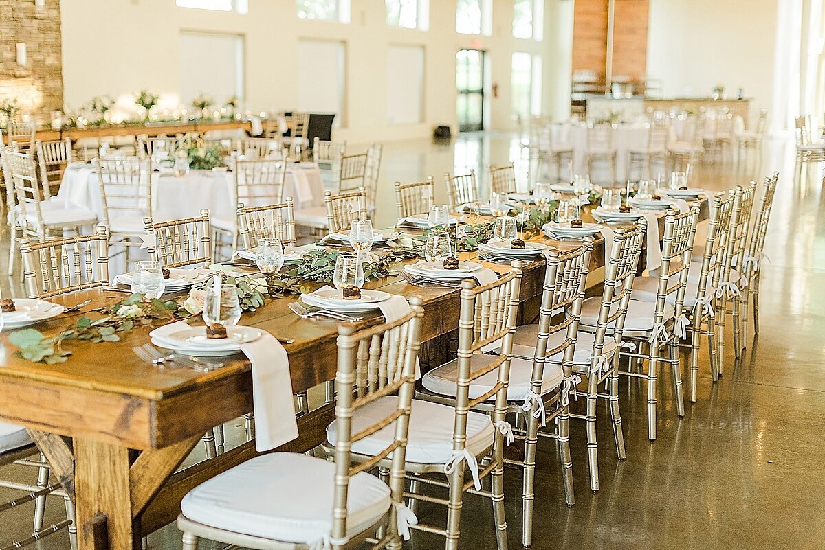 Mint Green & Navy Summer Wedding at Pear Tree Estate | Champaign, IL_0071