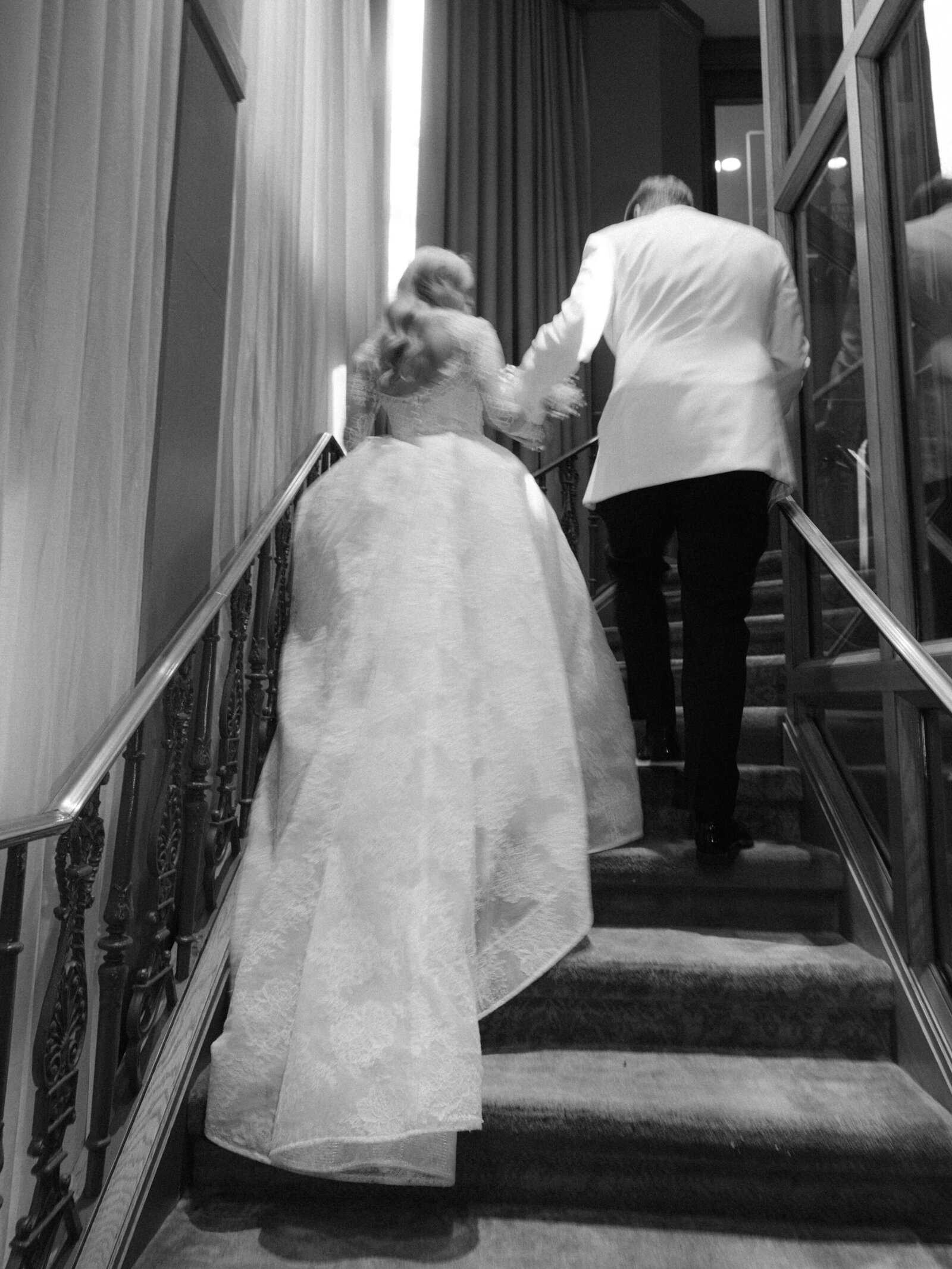 windsor-court-wedding-couple