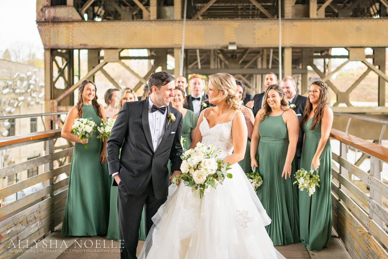 Wedding-at-The-Factory-on-Barclay-in-Milwaukee-0546