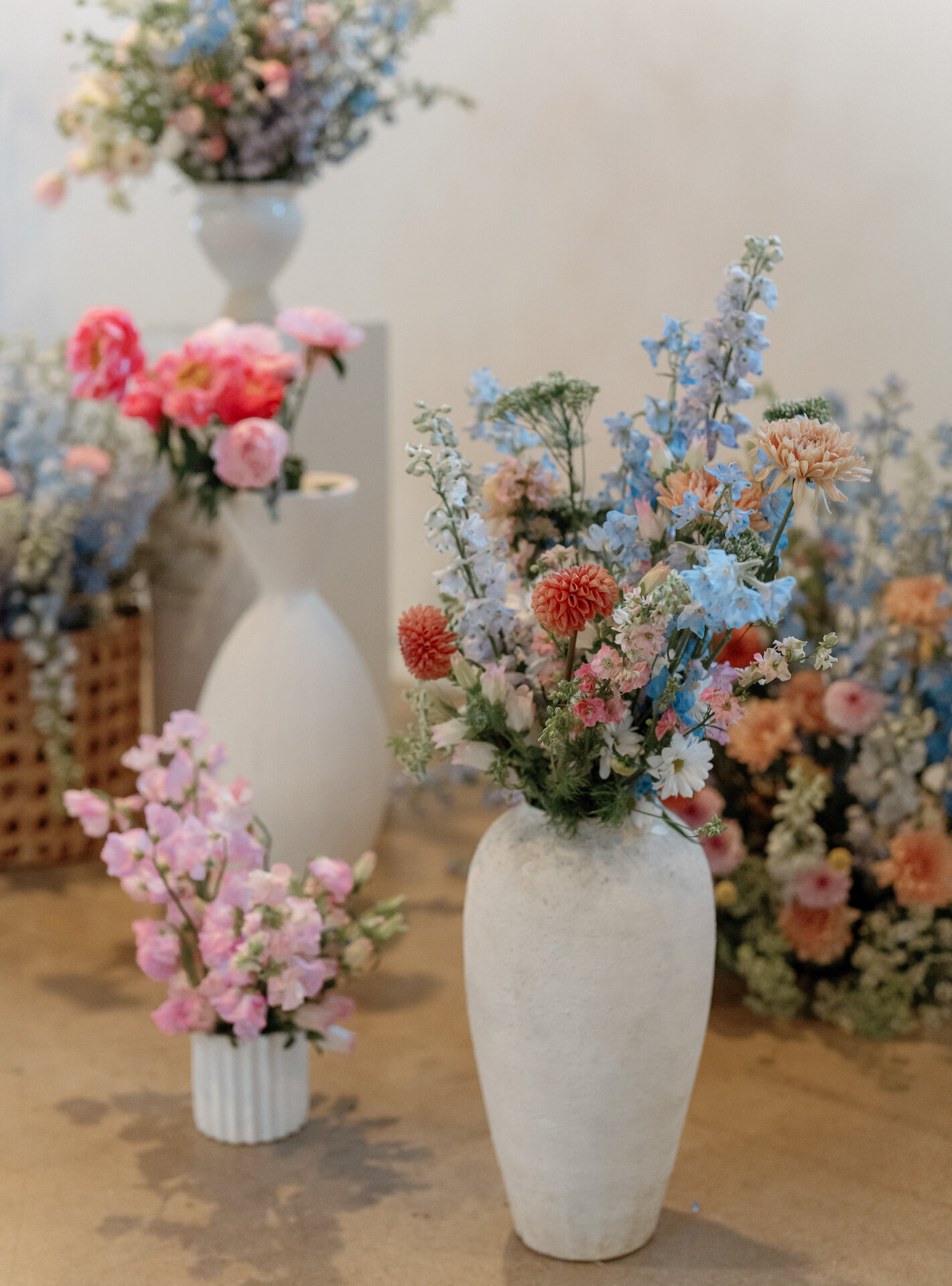wedding-ceremony-unique-altar-design-flowers-phoenix-az