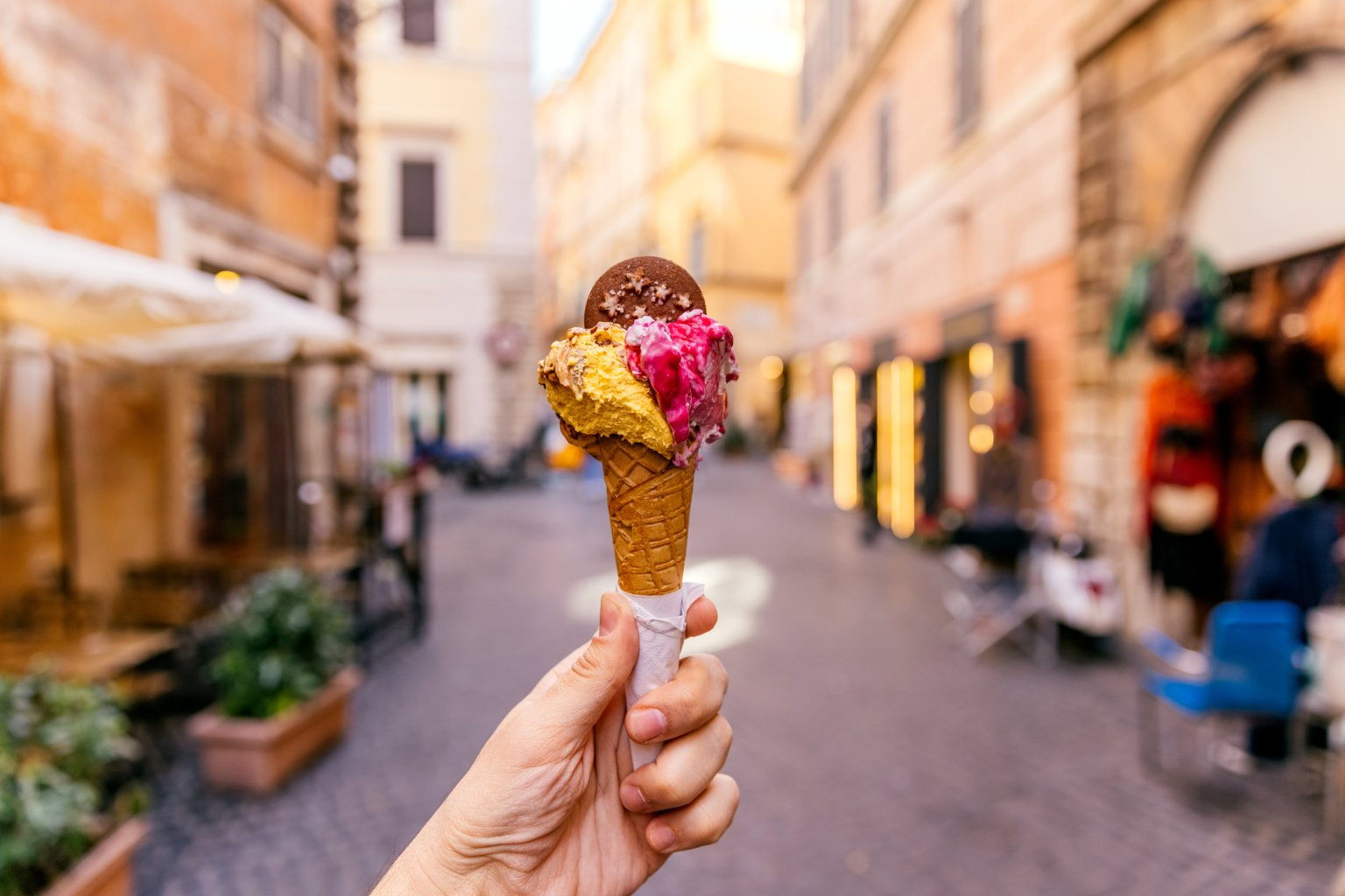 Gelato in Hand