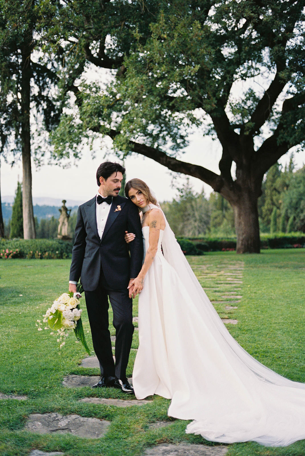 R1-01628-0037_websize (1)