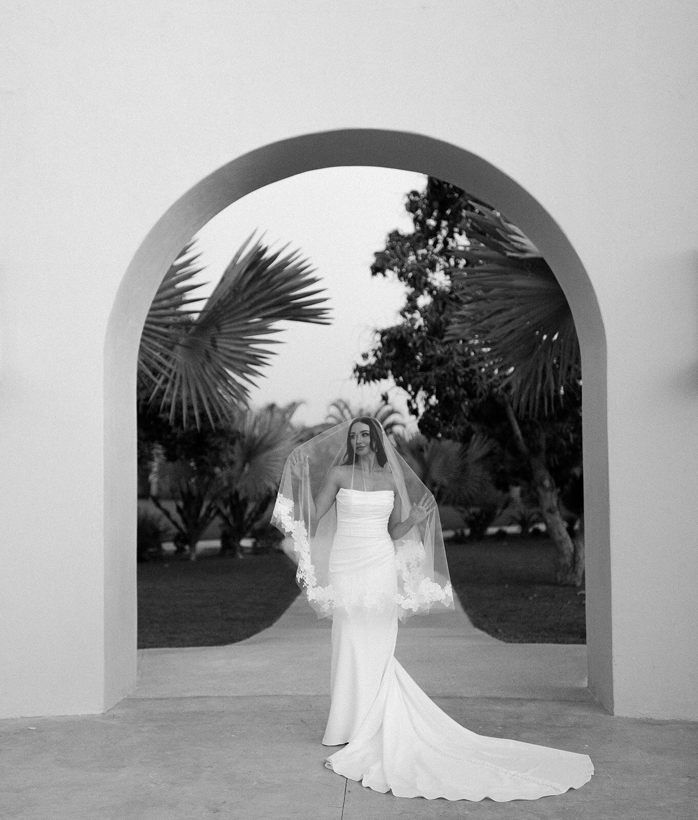 julia-brett-loscabos-wedding-522_websize