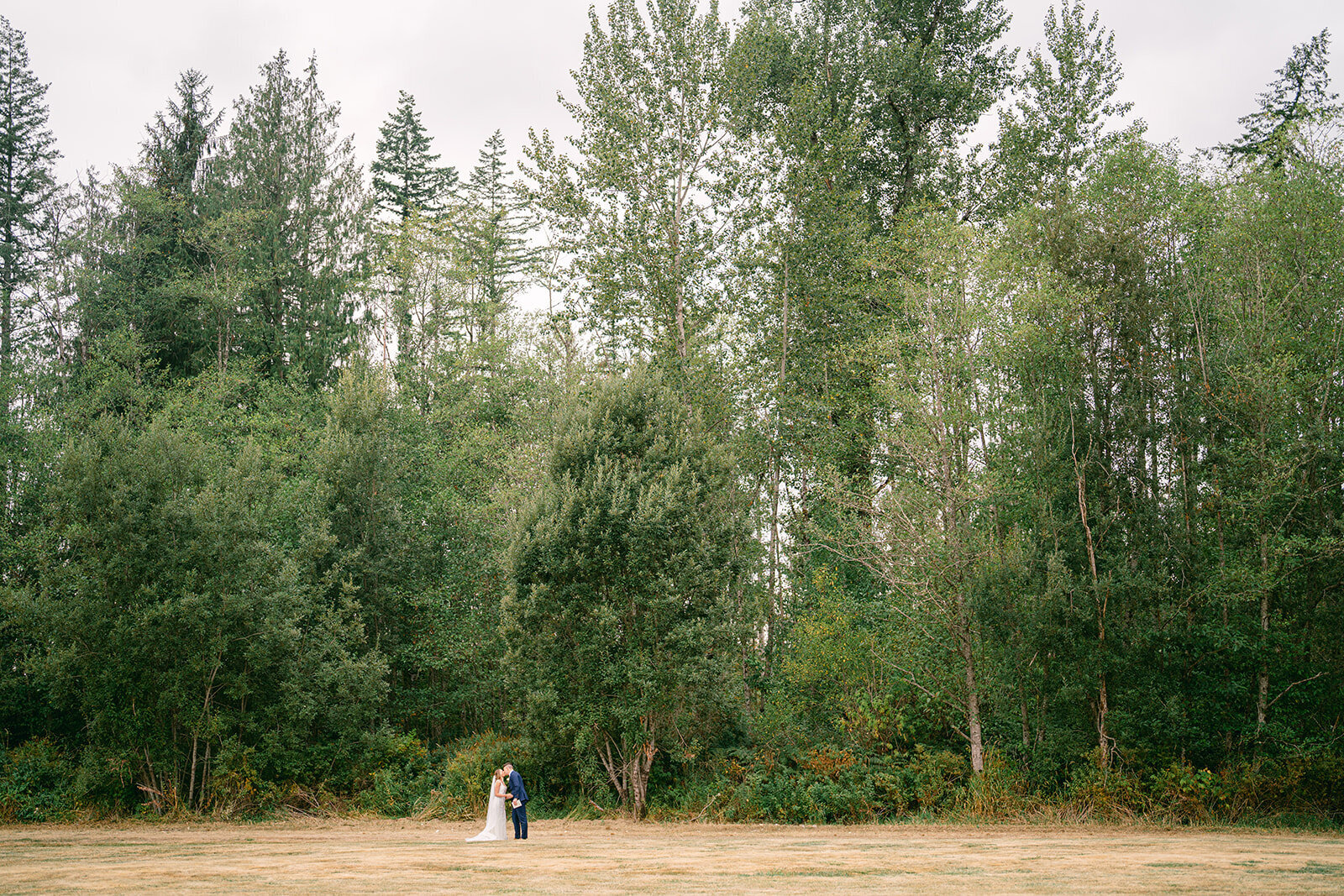 bo-hill-backyard-weddingbrit-chad-462