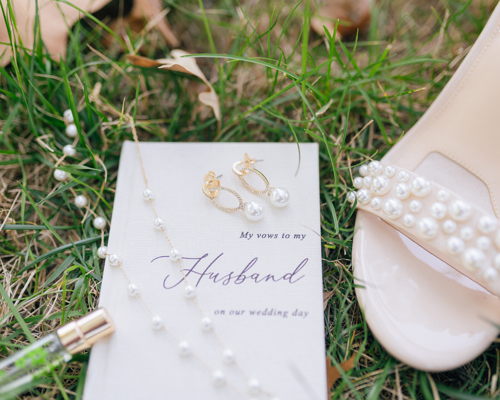 Saenz The Farmhouse KC Event Venue Wedding6