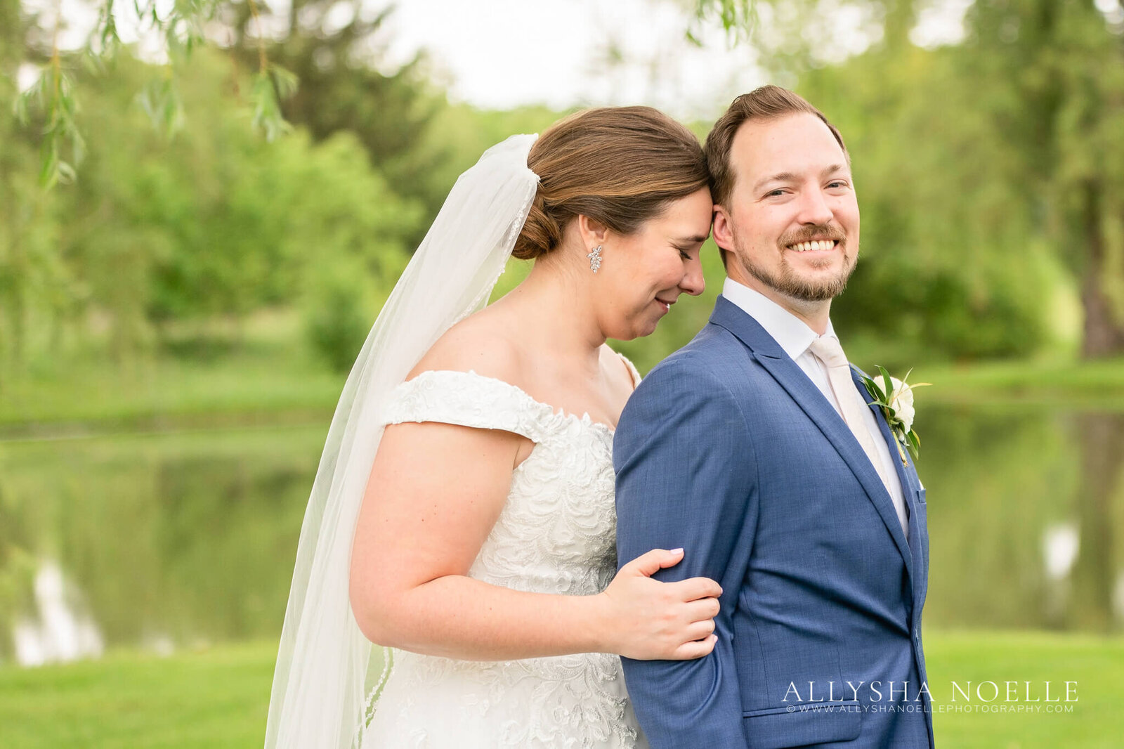Wedding-at-River-Club-of-Mequon-449