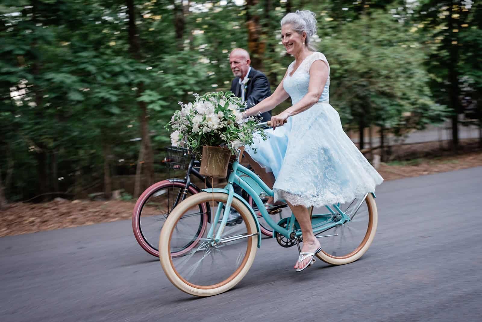 Glamping-luxury-destination-elopement-photographer-Soul-and-Sky-Weddings-21