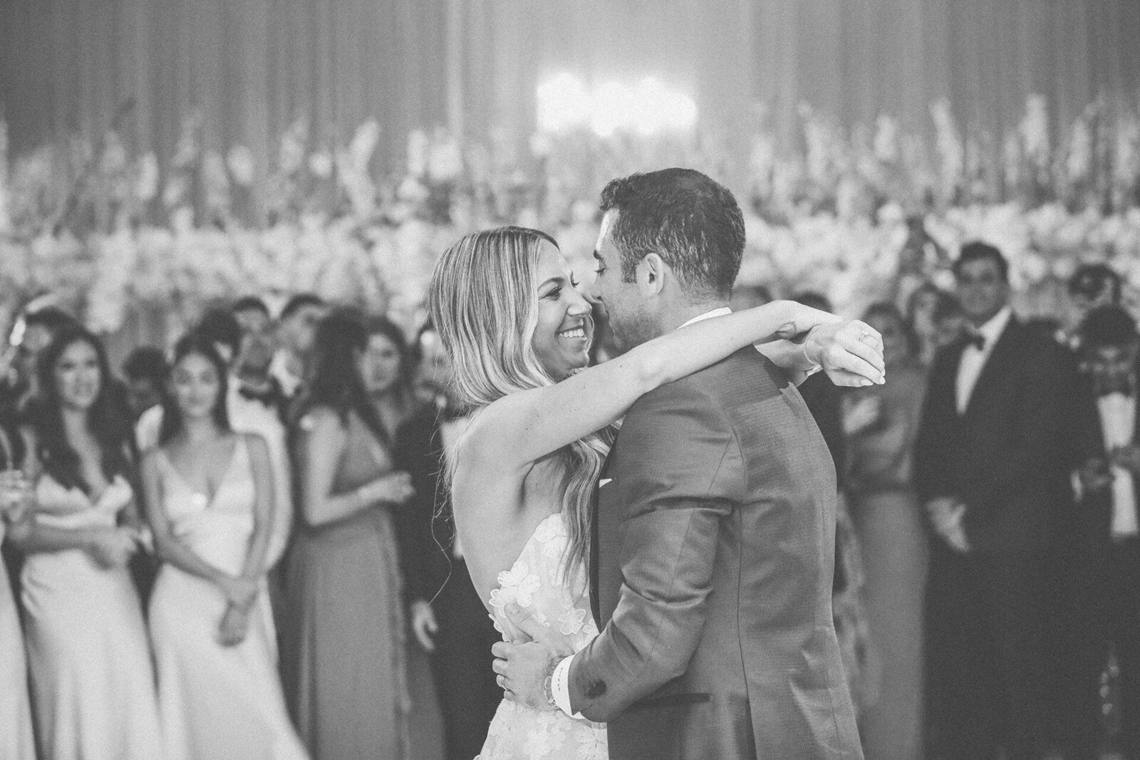 first-dance-the-eau-wedding-1