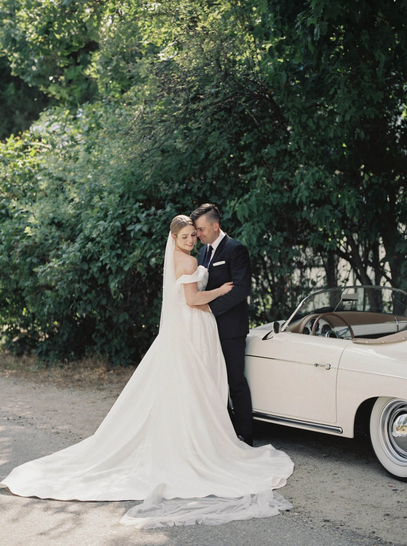 Luxury Vintage Wedding Car for Hire | Porsche 356 Speedster