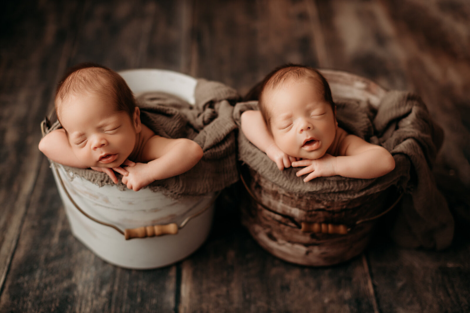 NW Arkansas newborn photography, newborn photographer NW Arkansas, newborn photographer near me