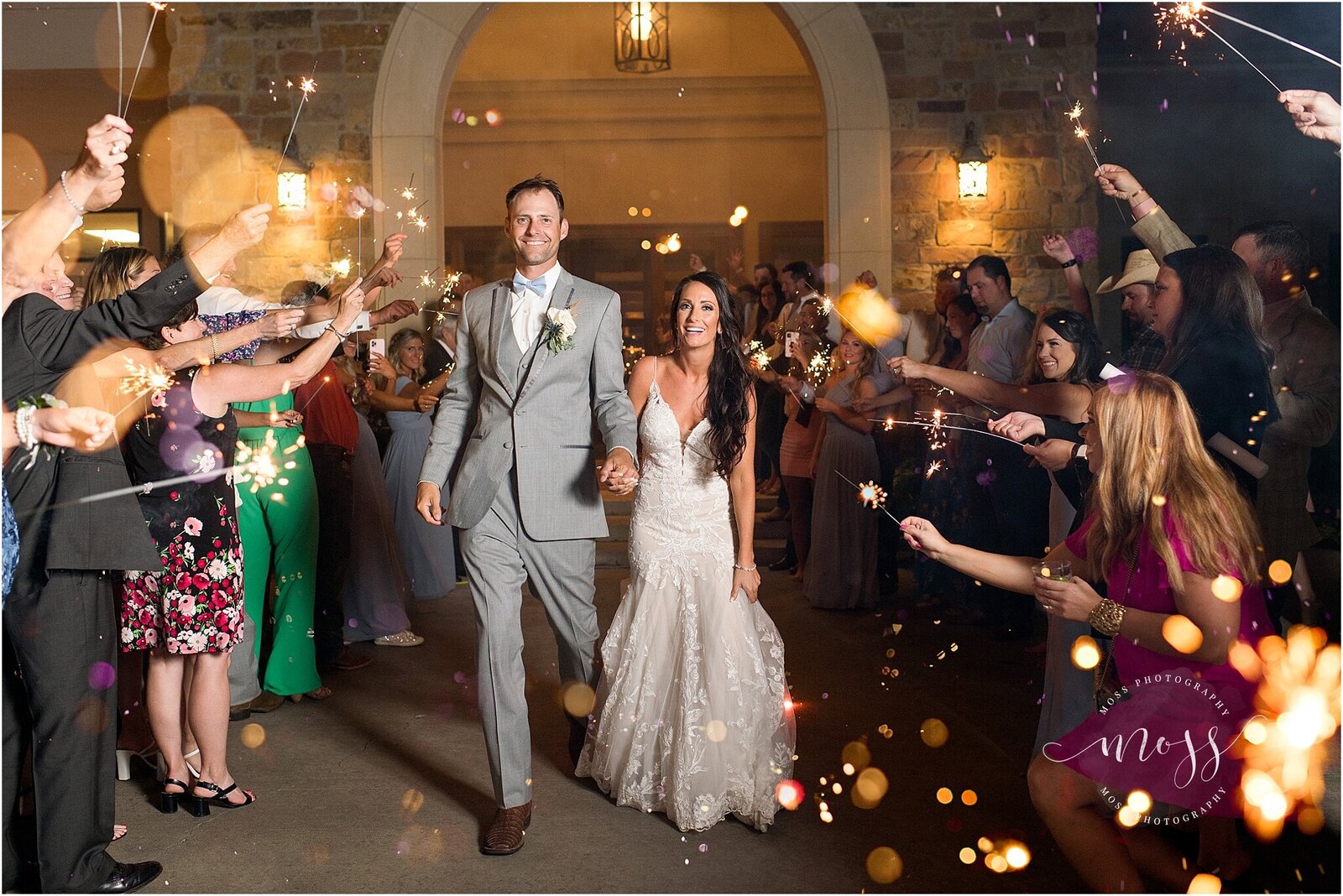 oklahomawedding at oakwood country club in enid oklahoma grand exit