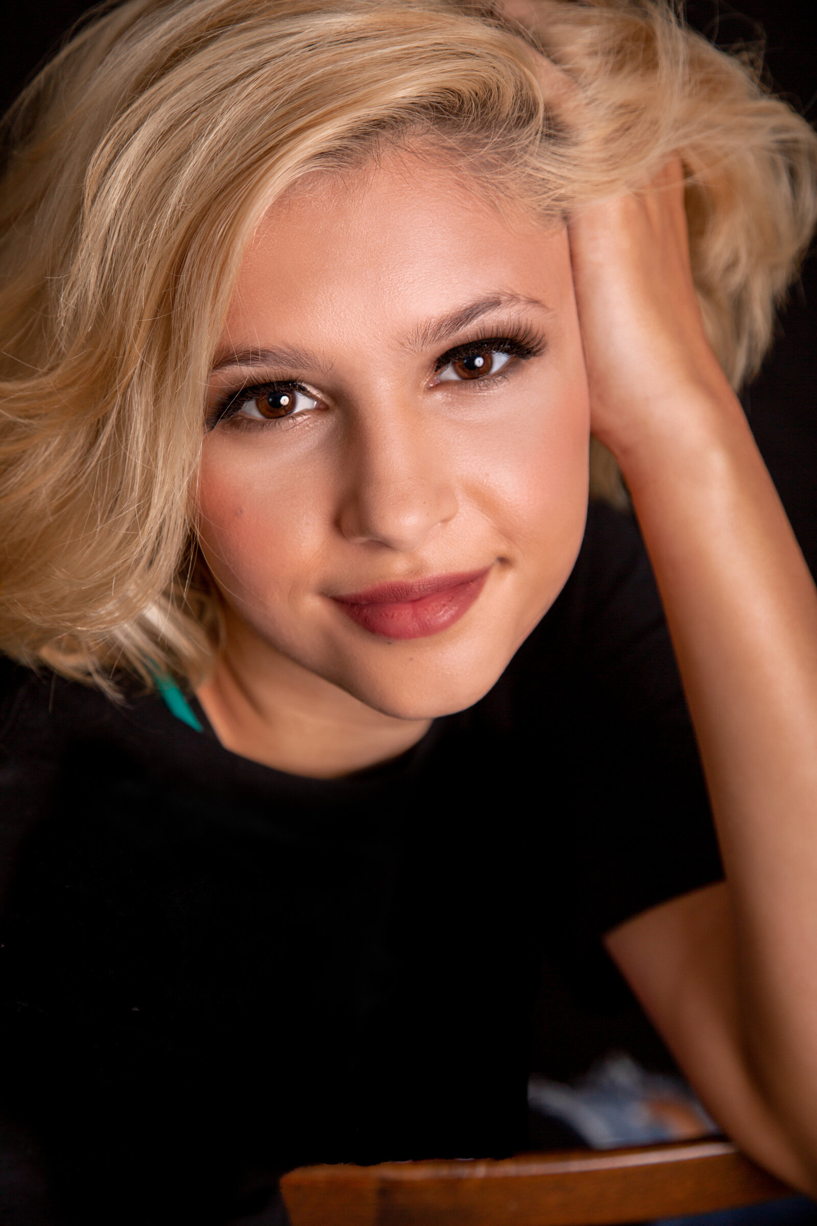 2020_08-Victoria Shoot Pt1 10390-Edit
