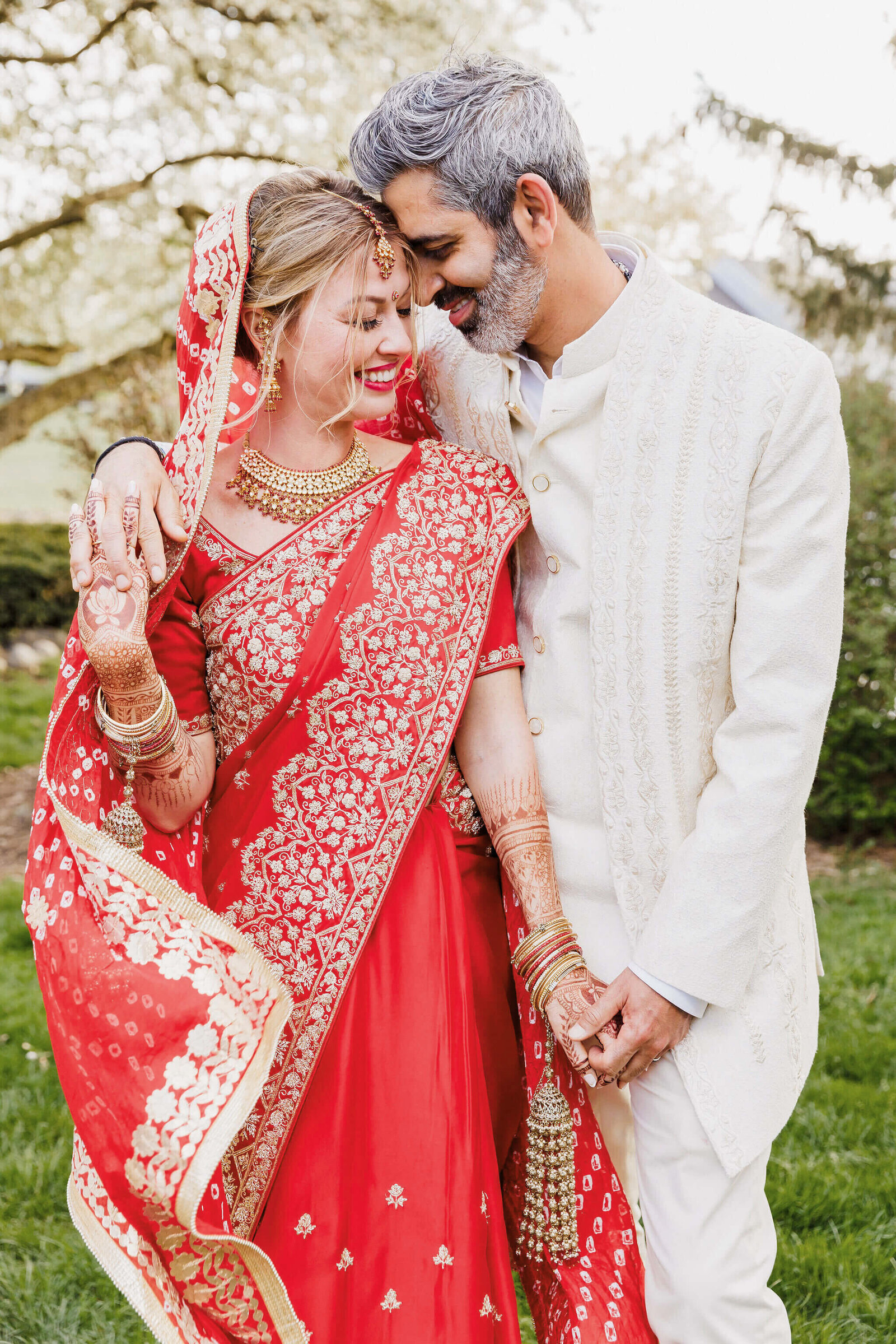 spring-indian-wedding-couple-michigan