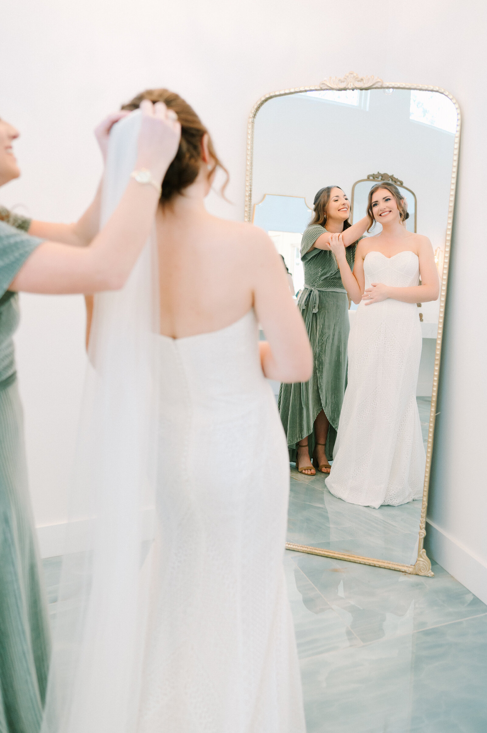 kennedy-bryce-before-ceremony-65