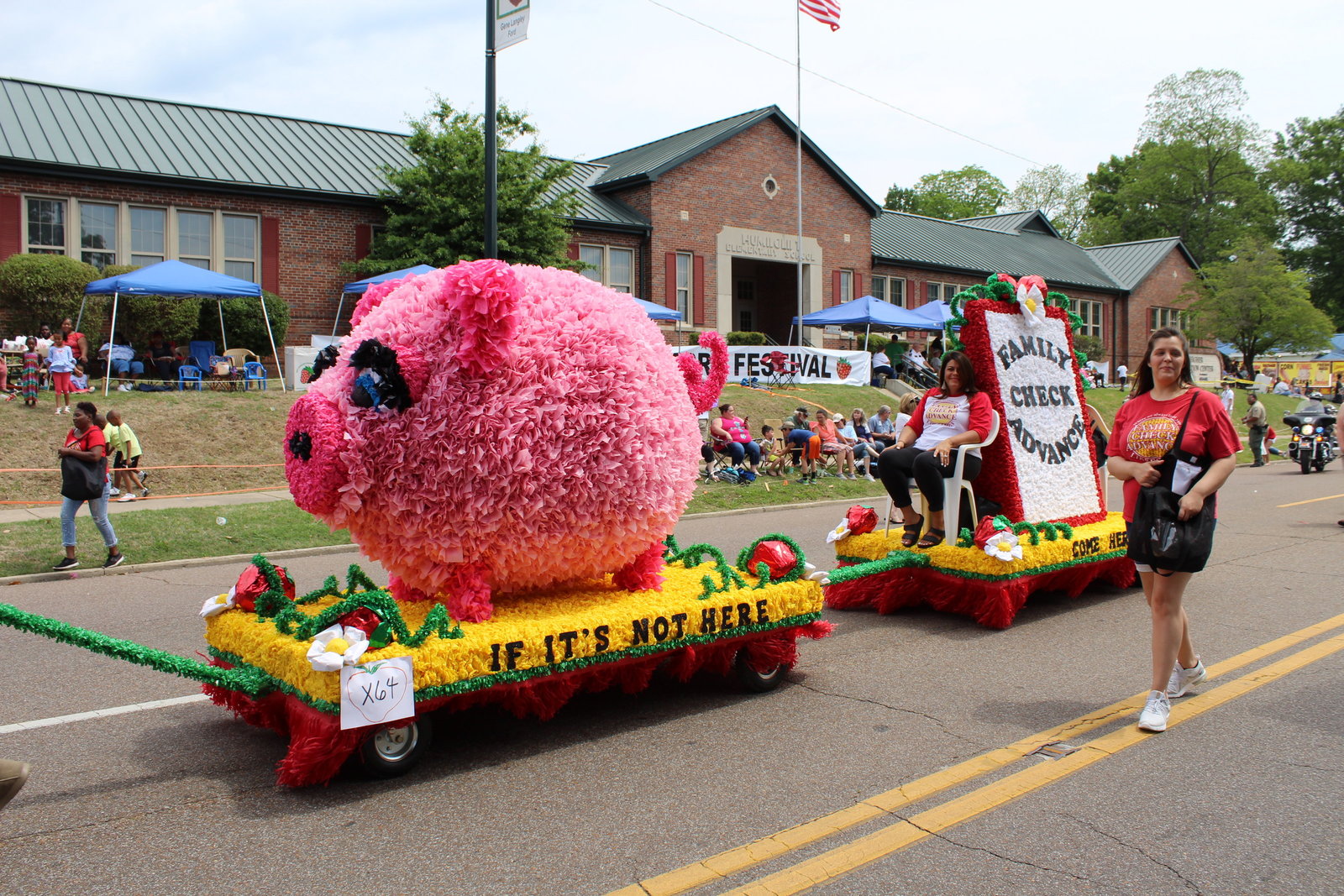 3rd Place out of town Grand Floats 2018 Piggy Bank family check advance 