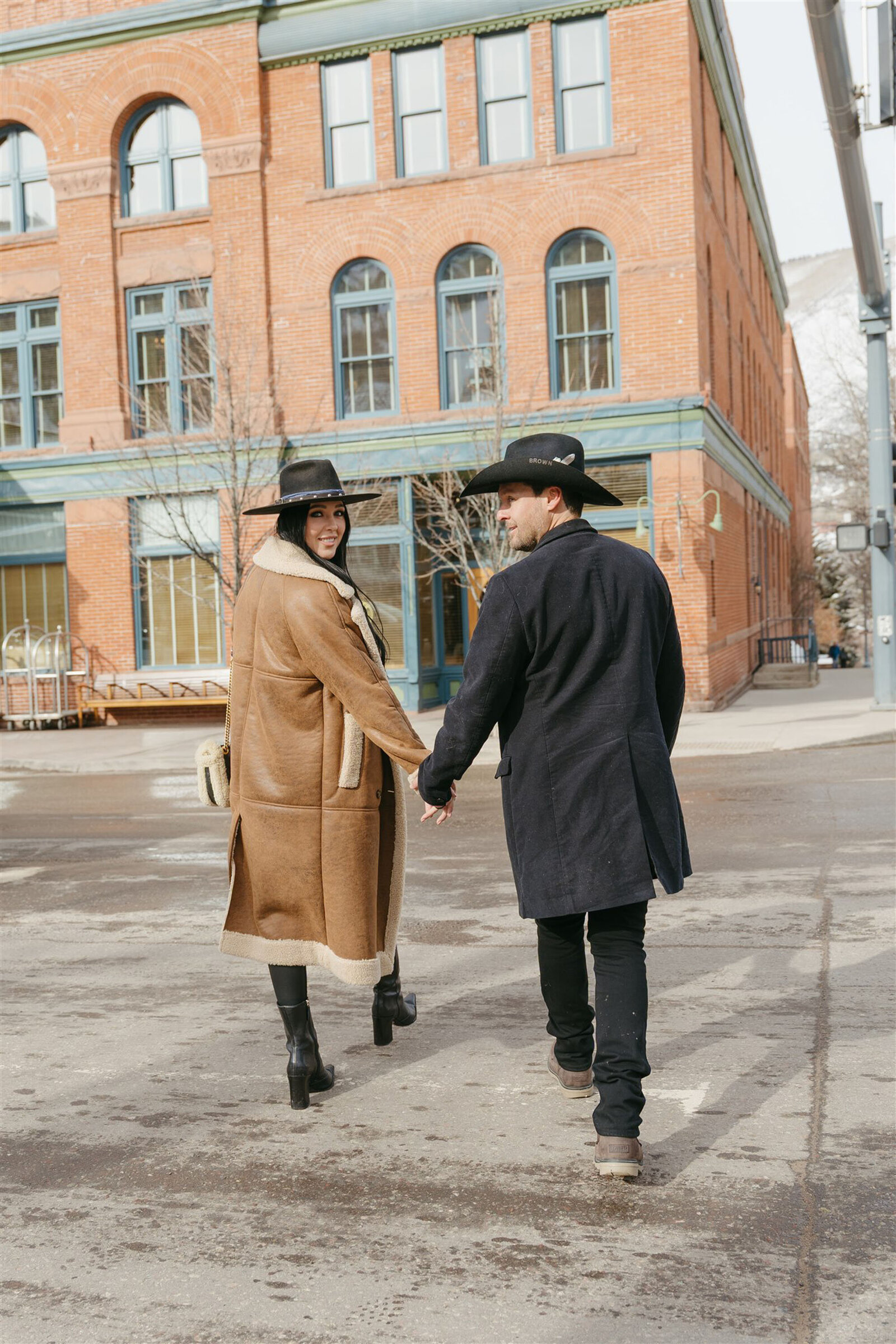 Hotel Jerome après-ski engagement photography
