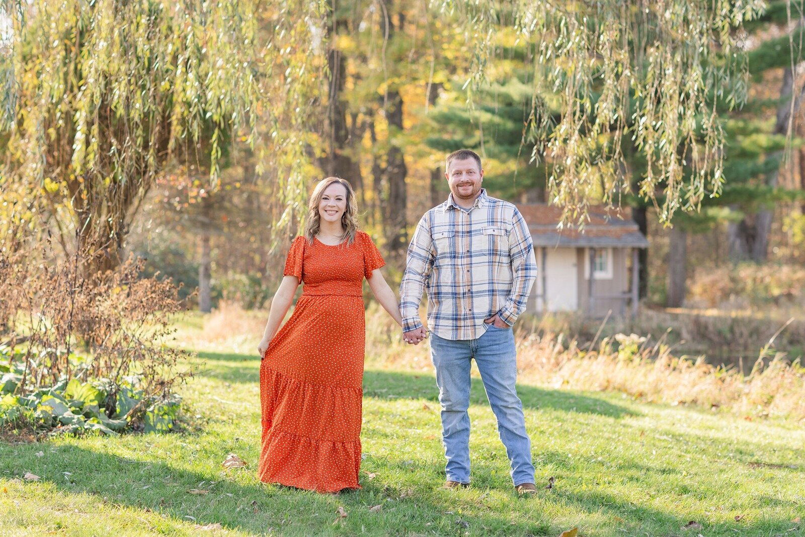 billis-ohio-woods-engagement-session-5