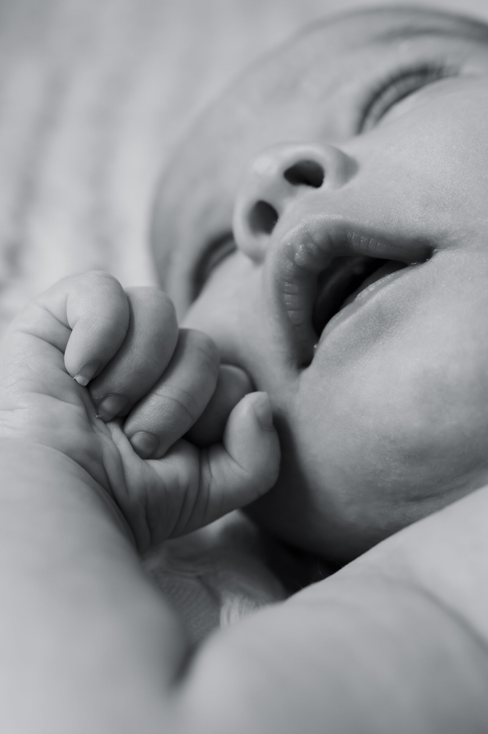 Plymouth Newborn Photography at home BnW-207