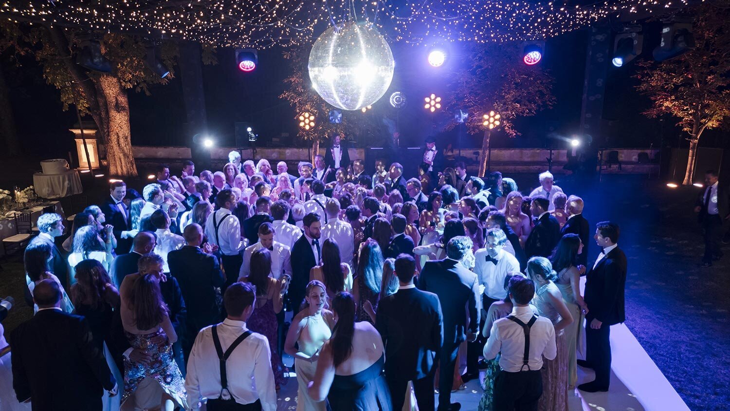 403_emily_shelby_wedding_preview