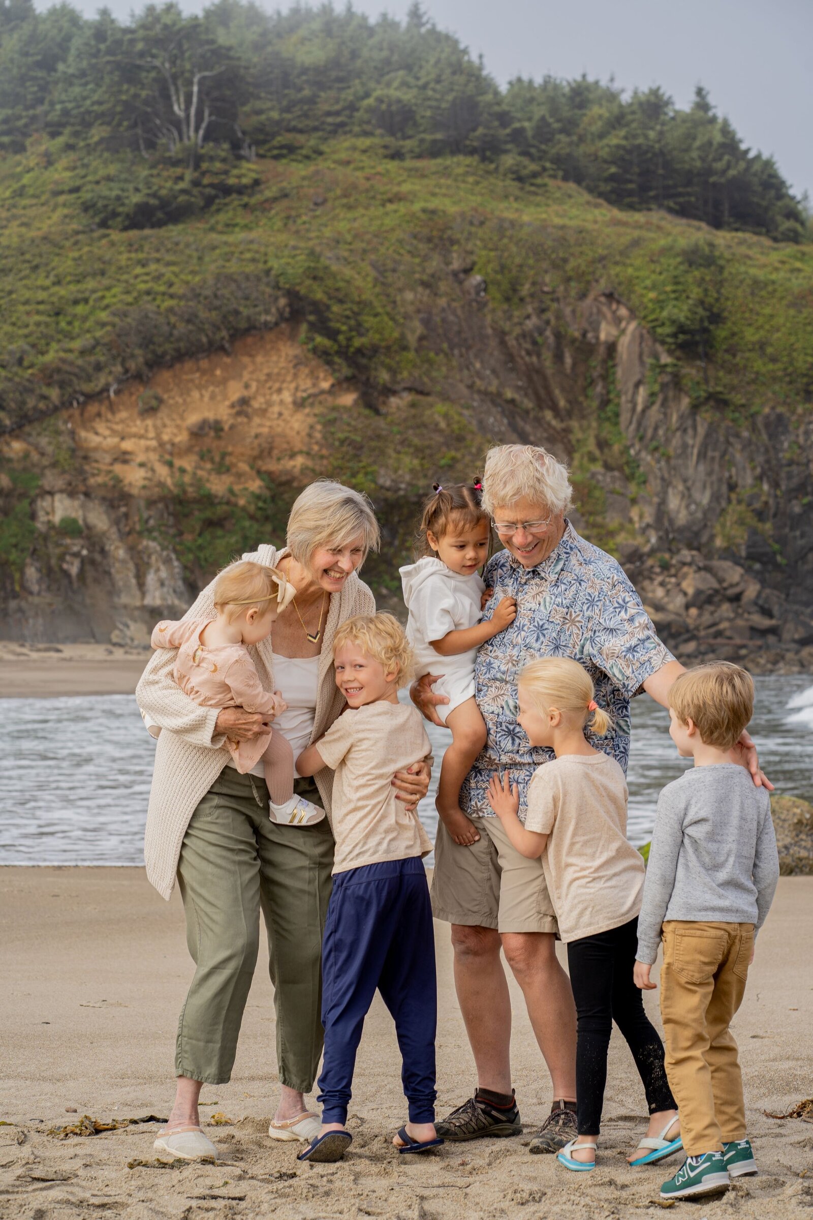 Family Photographer In Lincoln City Oregon 