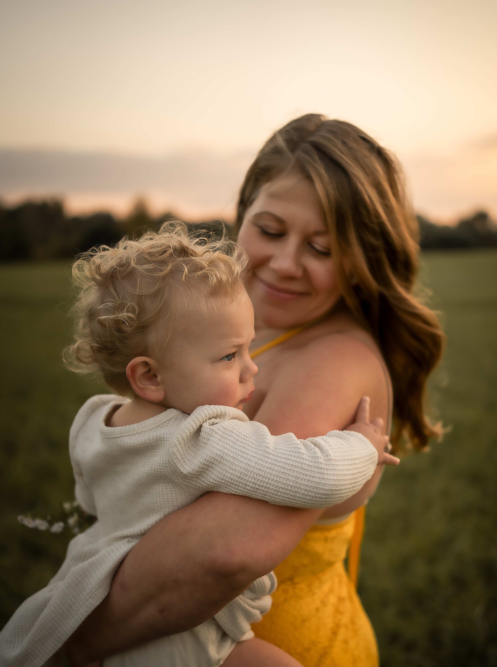 Buffalo, NY and Rochester, NY WNY Newborn, Maternity, Motherhood, Senior and Wedding Photographer. Lewiston, NY Wilson, NY, Medina, NY Clarence, NY Williamsville, NY Lockport, NY Barker, NY Amherst, NY  (1) resized