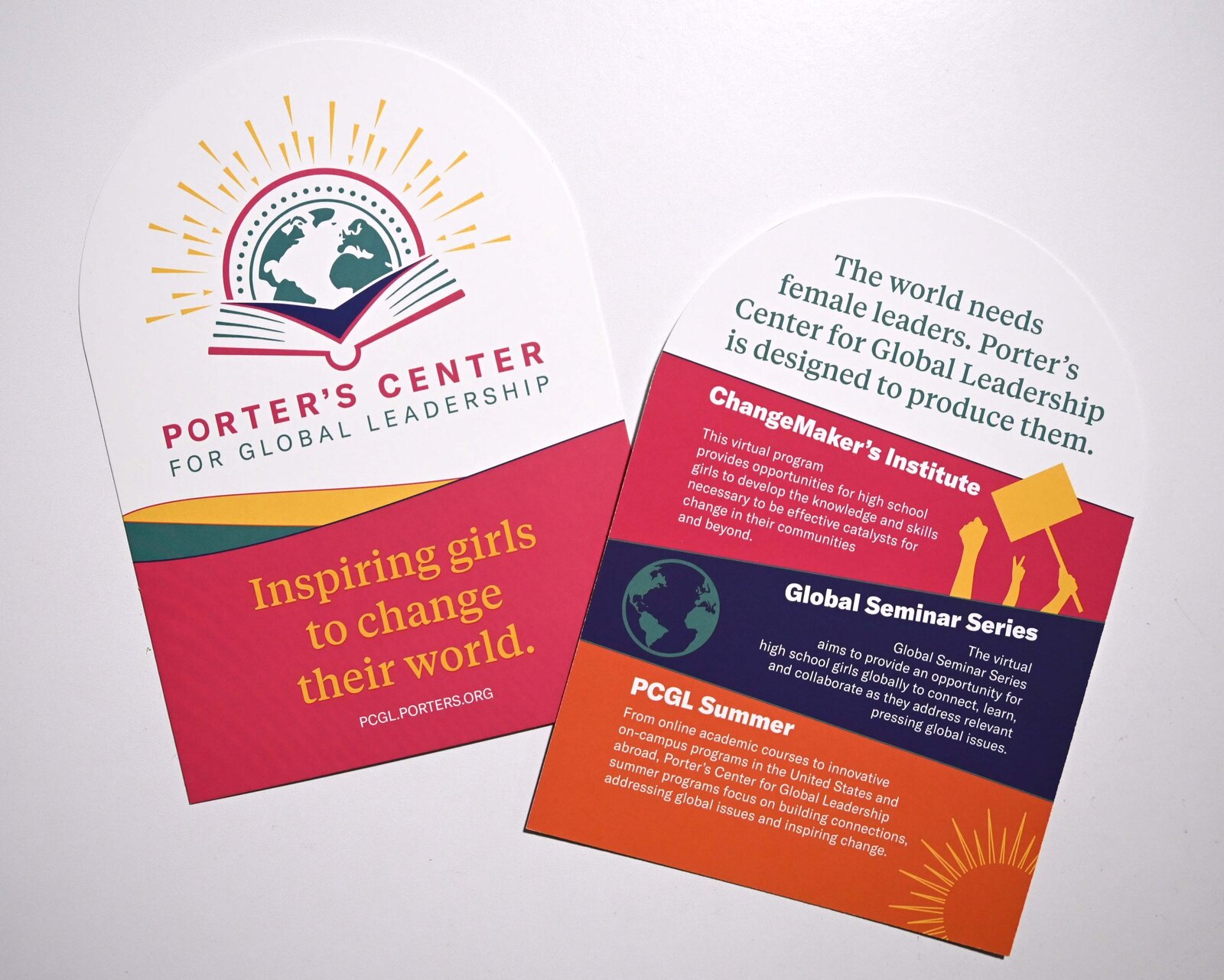 print design of a curved postcard