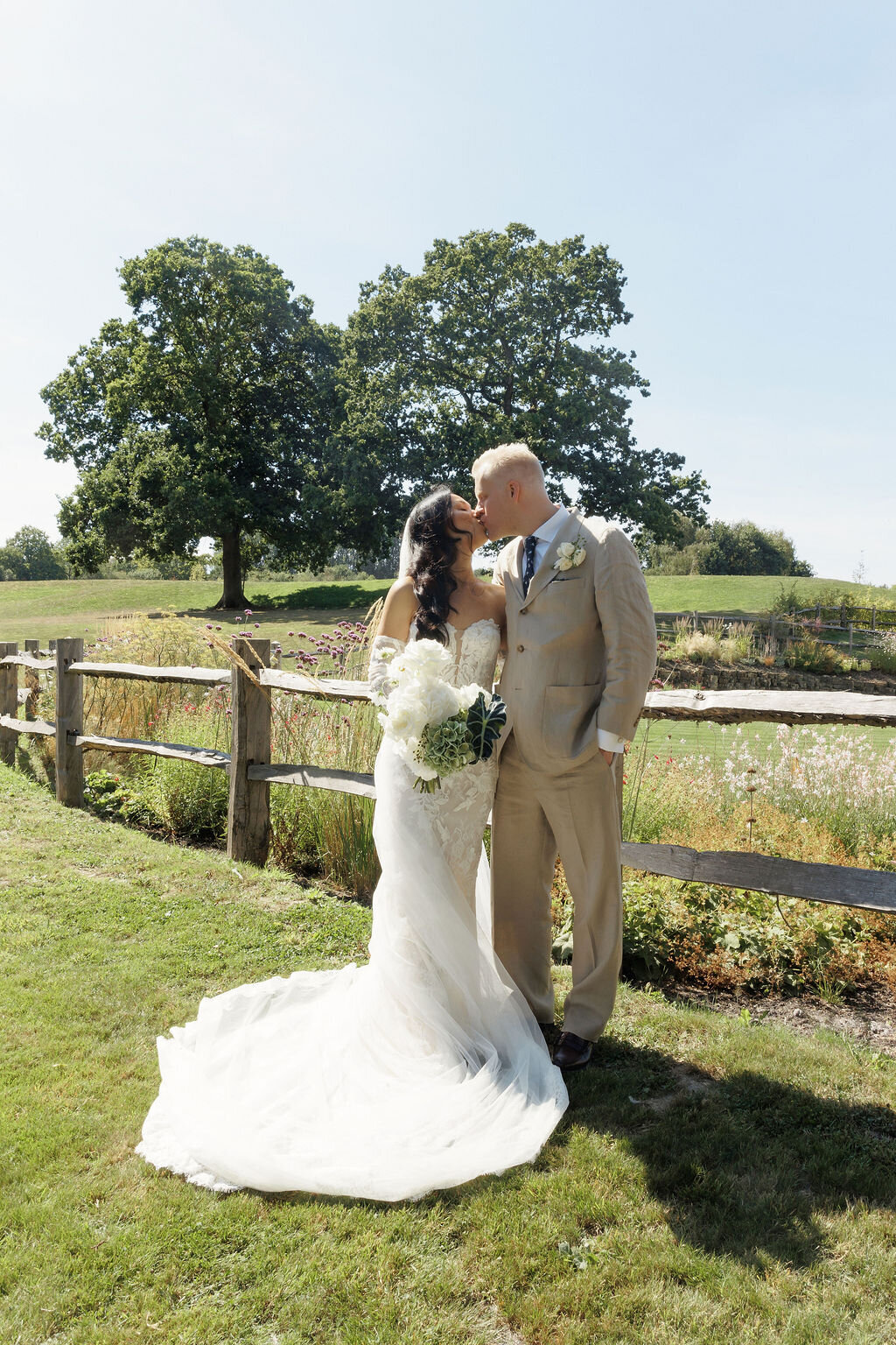 LIMEKILN Sussex wedding flowers (10)