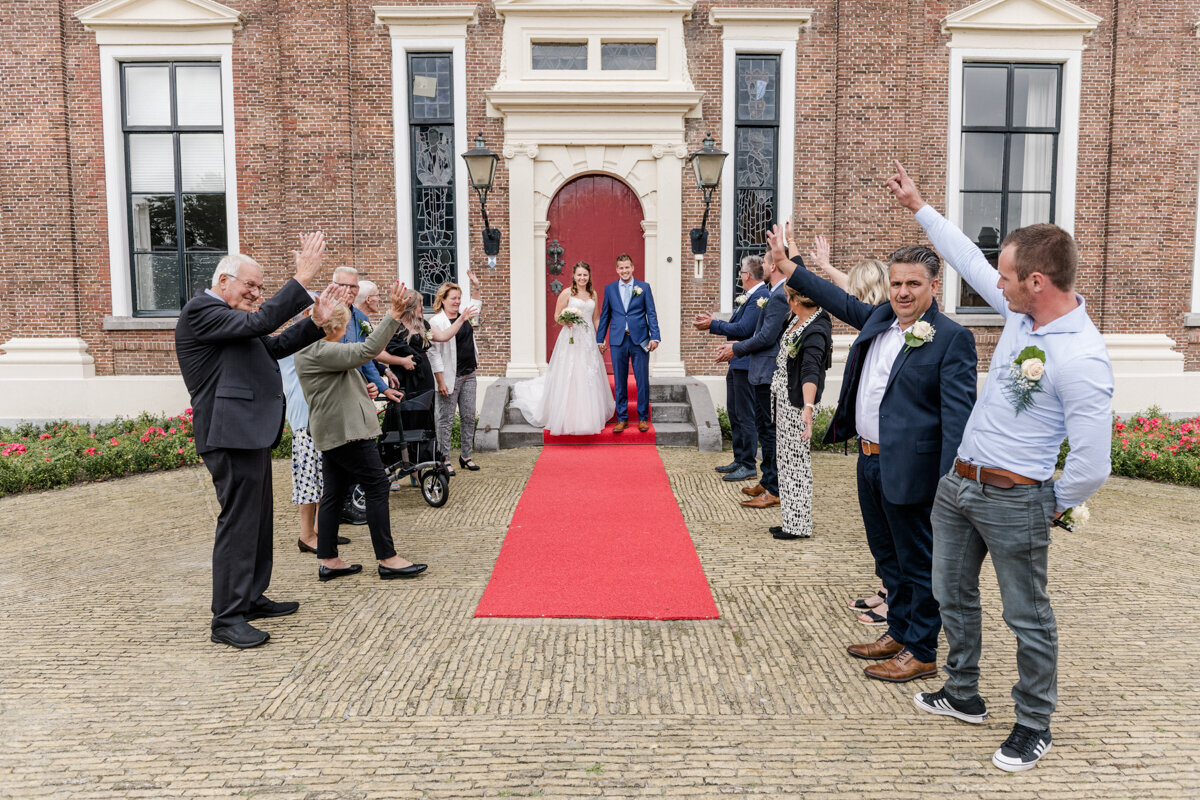 Trouwen in Heerenveen, trouwen in Crackstate Heerenveen. Bruidsfotograaf Friesland, trouwfotograaf (75)
