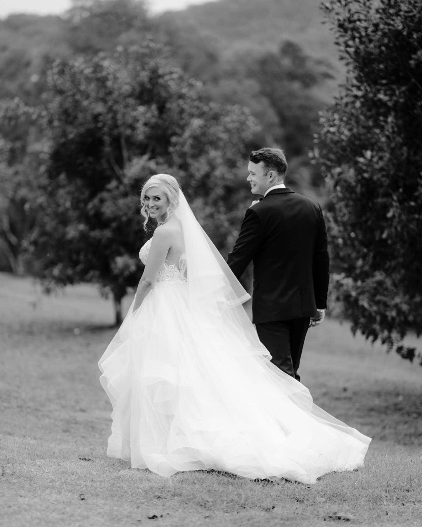 Bride and groom on their wedding day at Austinvilla Estate