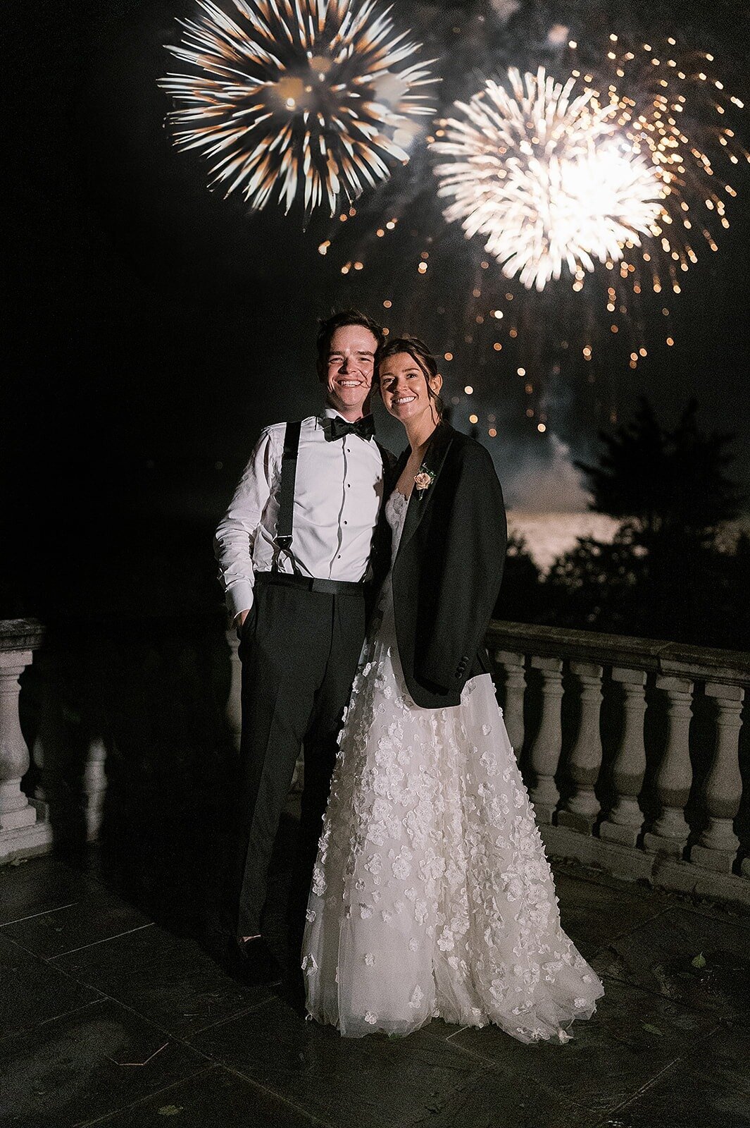 leila-james-events-newport-rhode-island-luxury-wedding-planner-castle-hill-wedding-coastal-wedding-photographer-stephanie-veglianteFireworks-17 copy
