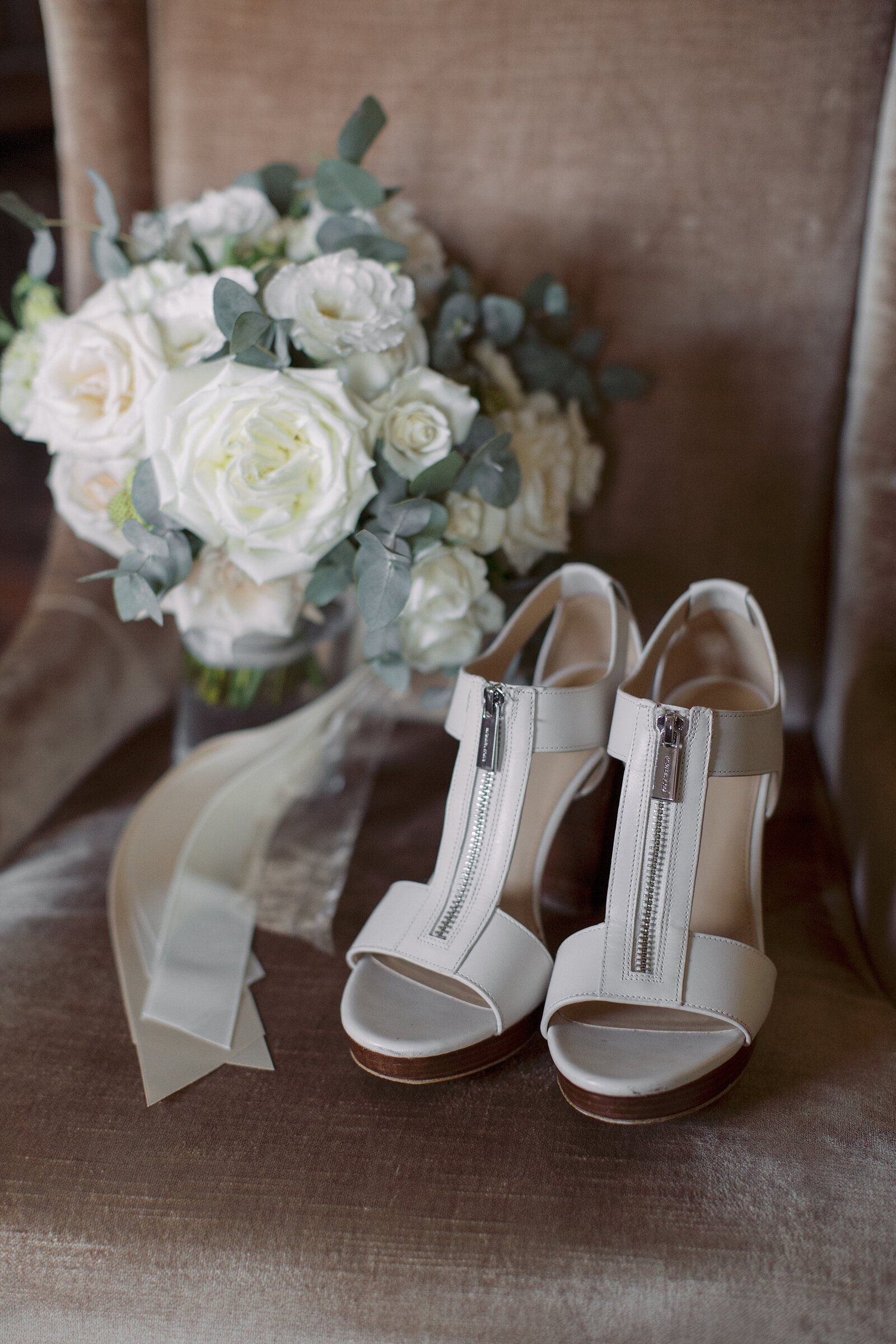 Crane Estate Wedding Photos Deborah Zoe Photography