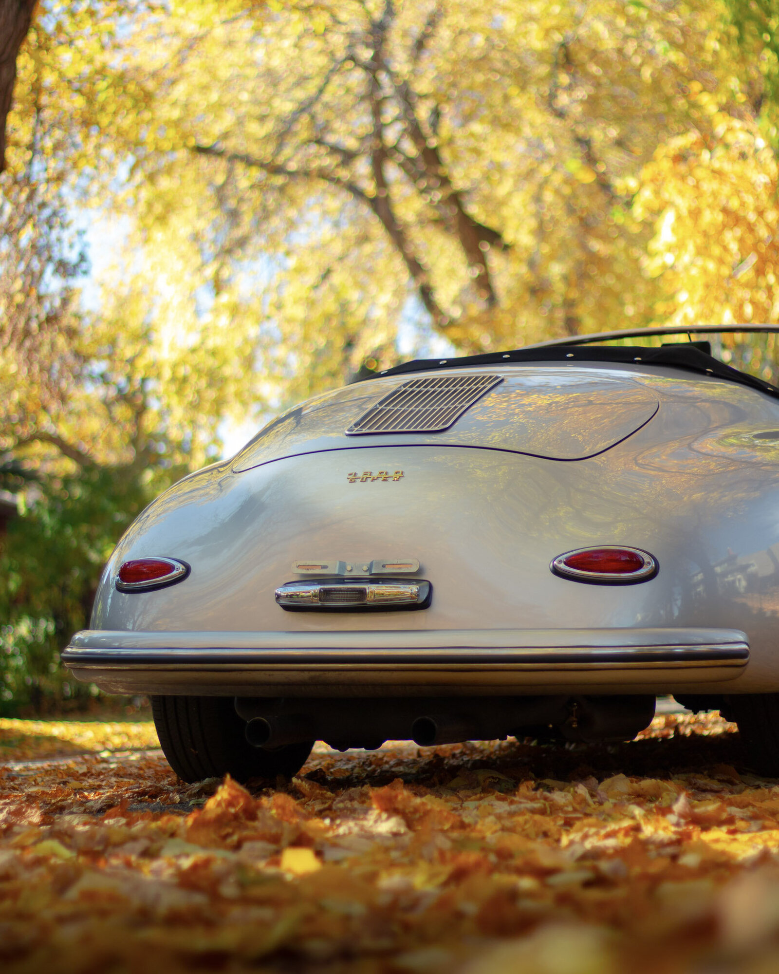 Vintage Porsche Rental for Your Wedding in Calgary