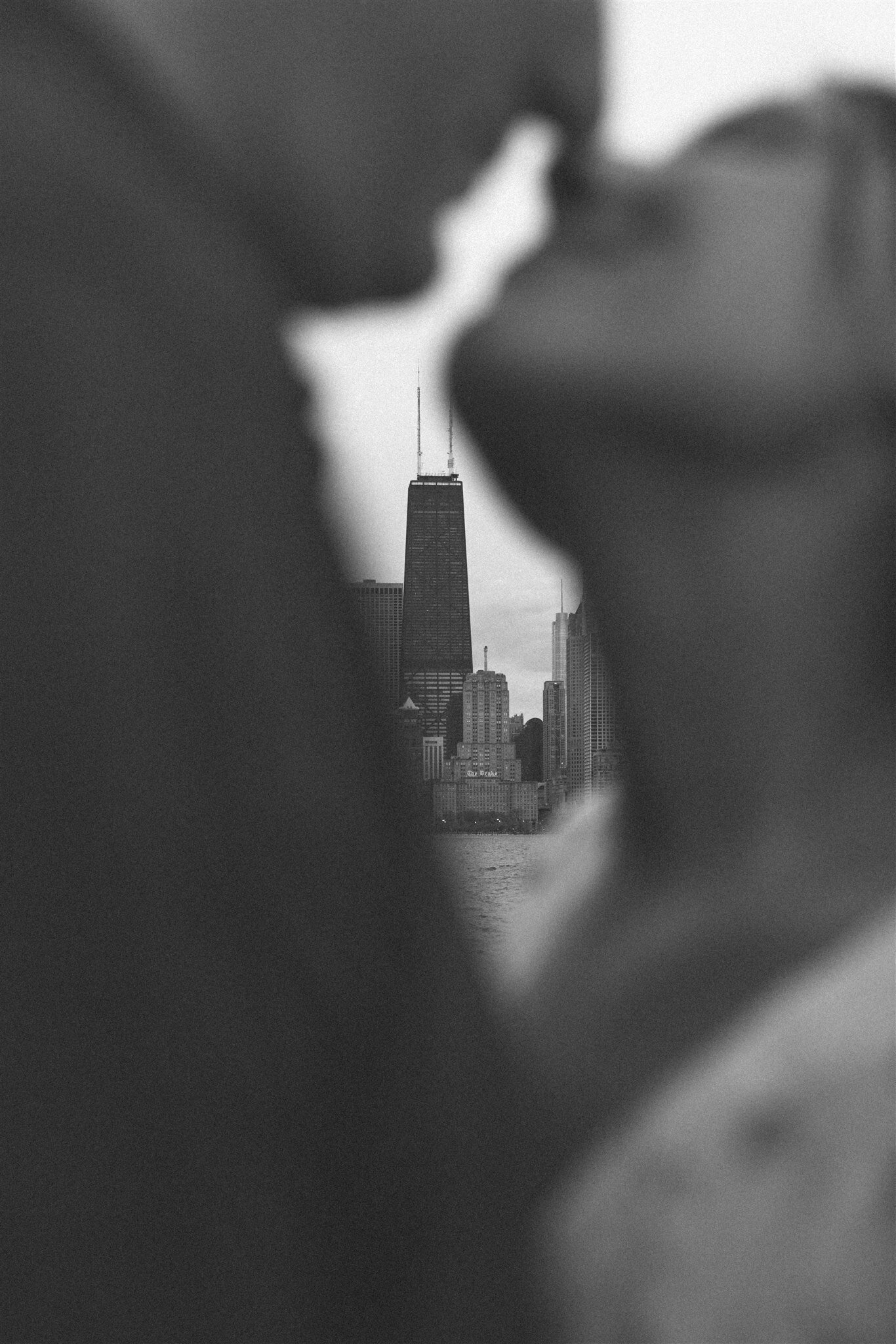 chicago-beach-engagement-photos-hanna-walkowaik-photography-0199