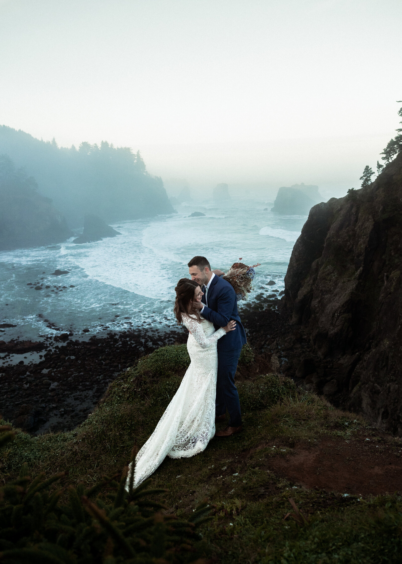 Oregon Coast Elopement Photography by Kollar – Arizona’s Premier Elopement Photographer