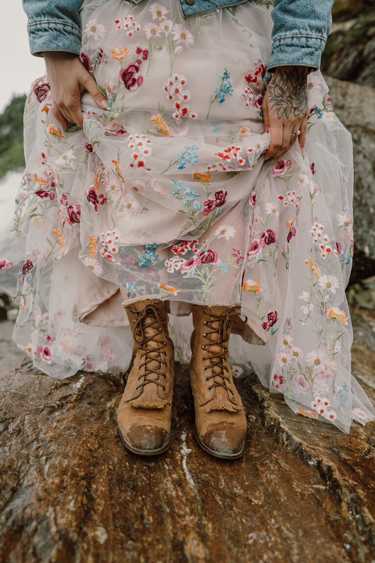 05-13-24_Olivia-&-Jacob_Juneau-Alaska-Elopement_PaytonRademacherPhotographyLLC-237