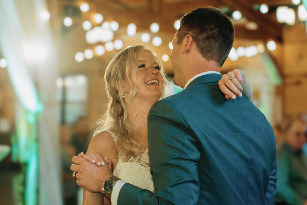 Loon Weddings Southern NH Photographer 9
