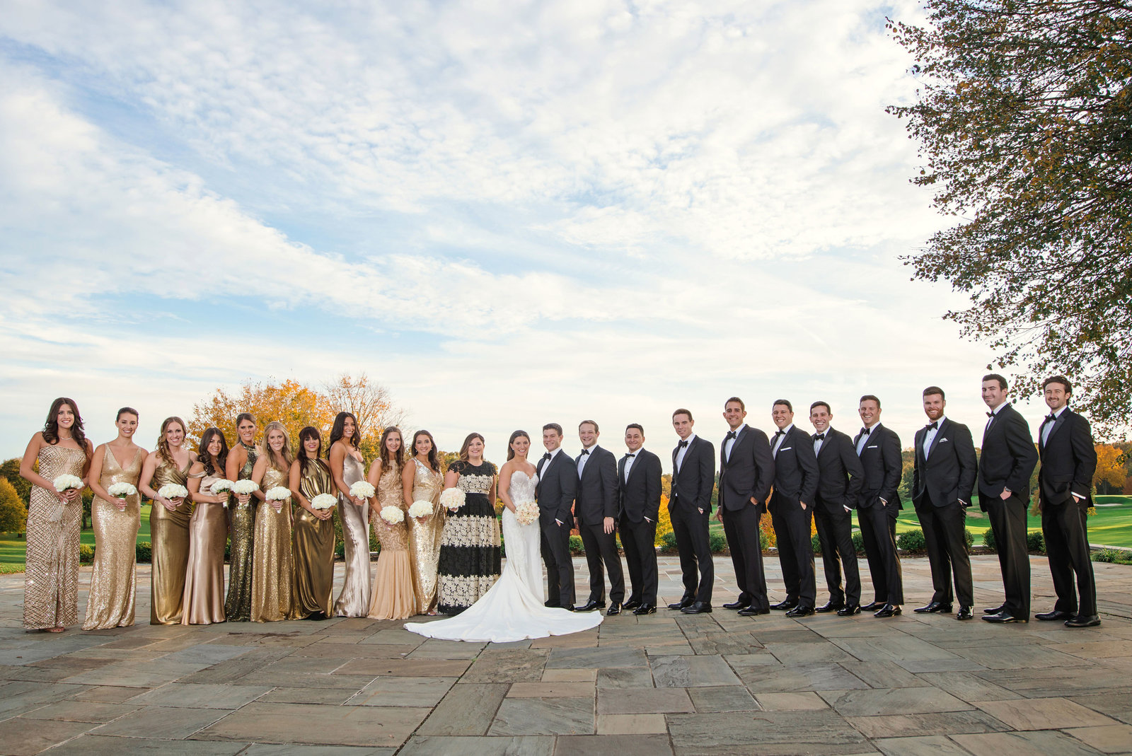bridal party outside Glen Head Country Club