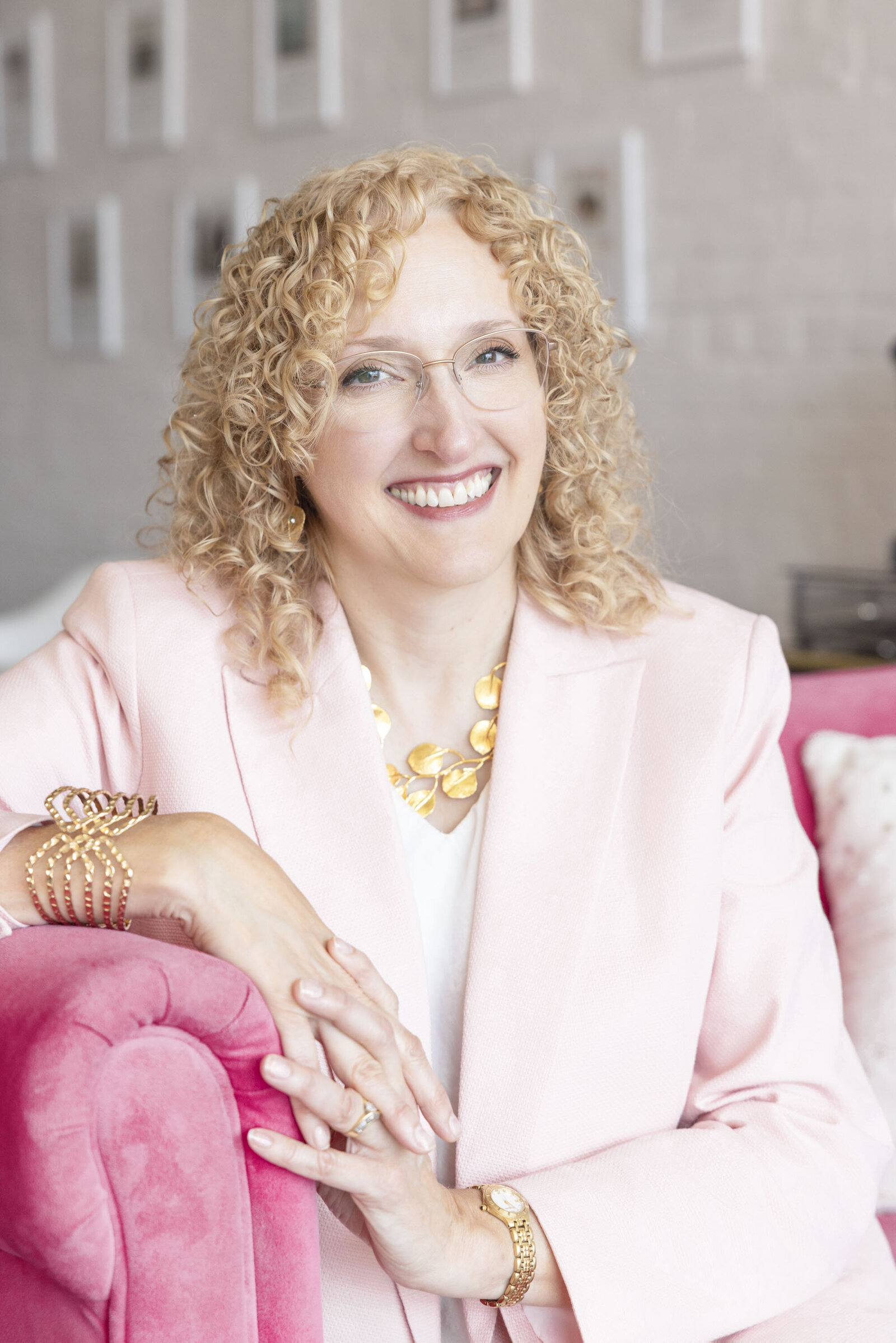 Aviatra-cincinnati-personal-brand-photos-Jennifer Blackburn-your-brand-compass-1738