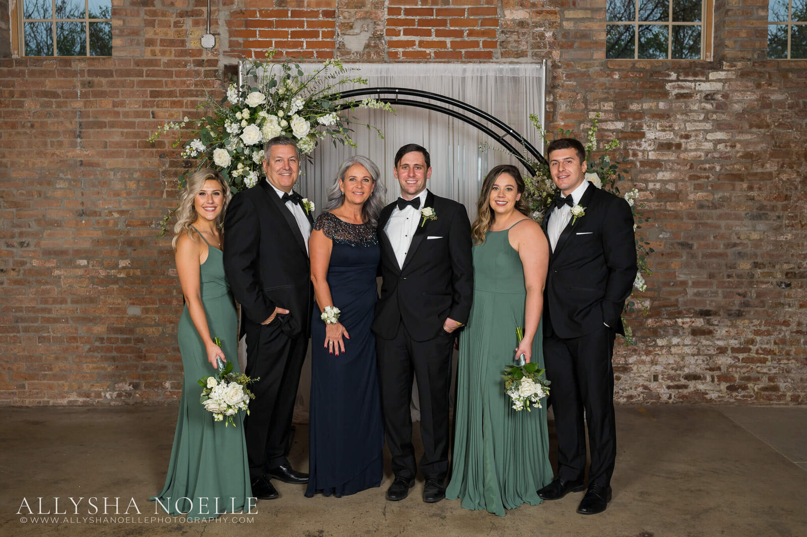 Wedding-at-The-Factory-on-Barclay-in-Milwaukee-0659