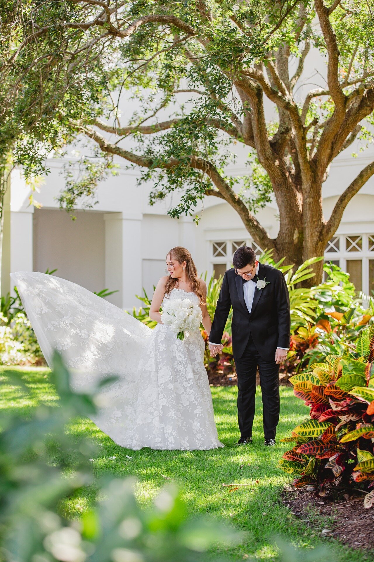 woodfield-country-club-bride-groom-9