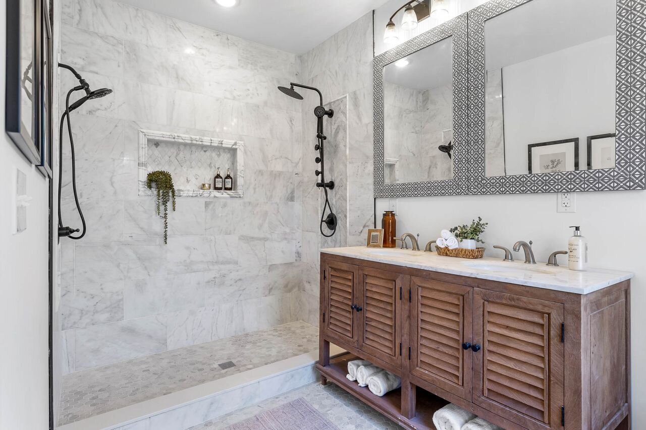 S Clayton Bathroom