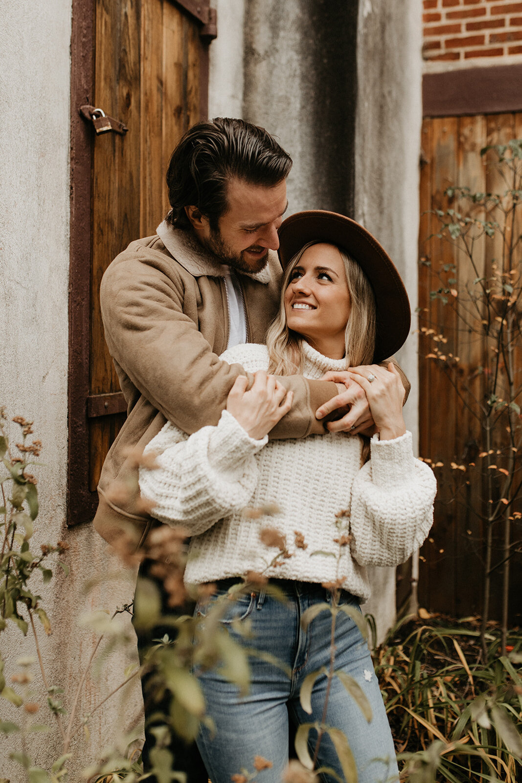 Melissa_Chris_Couples_Session_Sneak_Peek_11.11.20-4