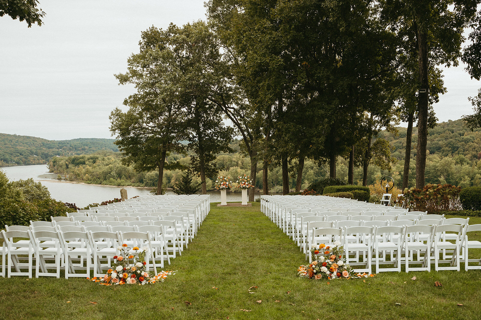 amberworks-floral-design-st-clements-castle-portland-ct-2