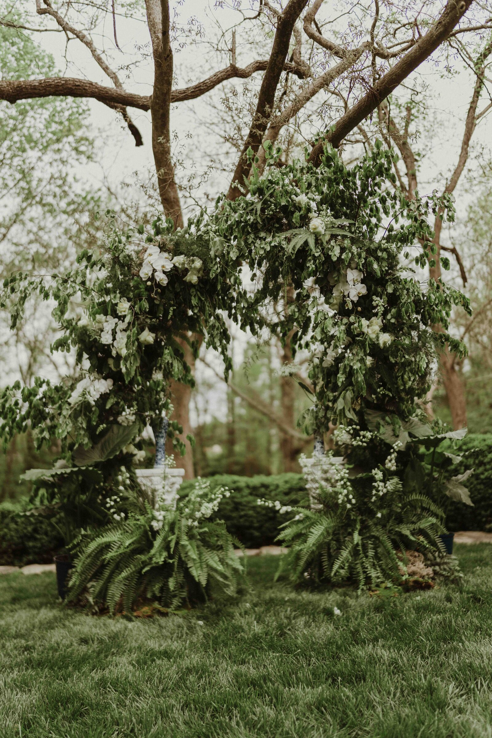 modern-minimal-wedding-flowers (104)