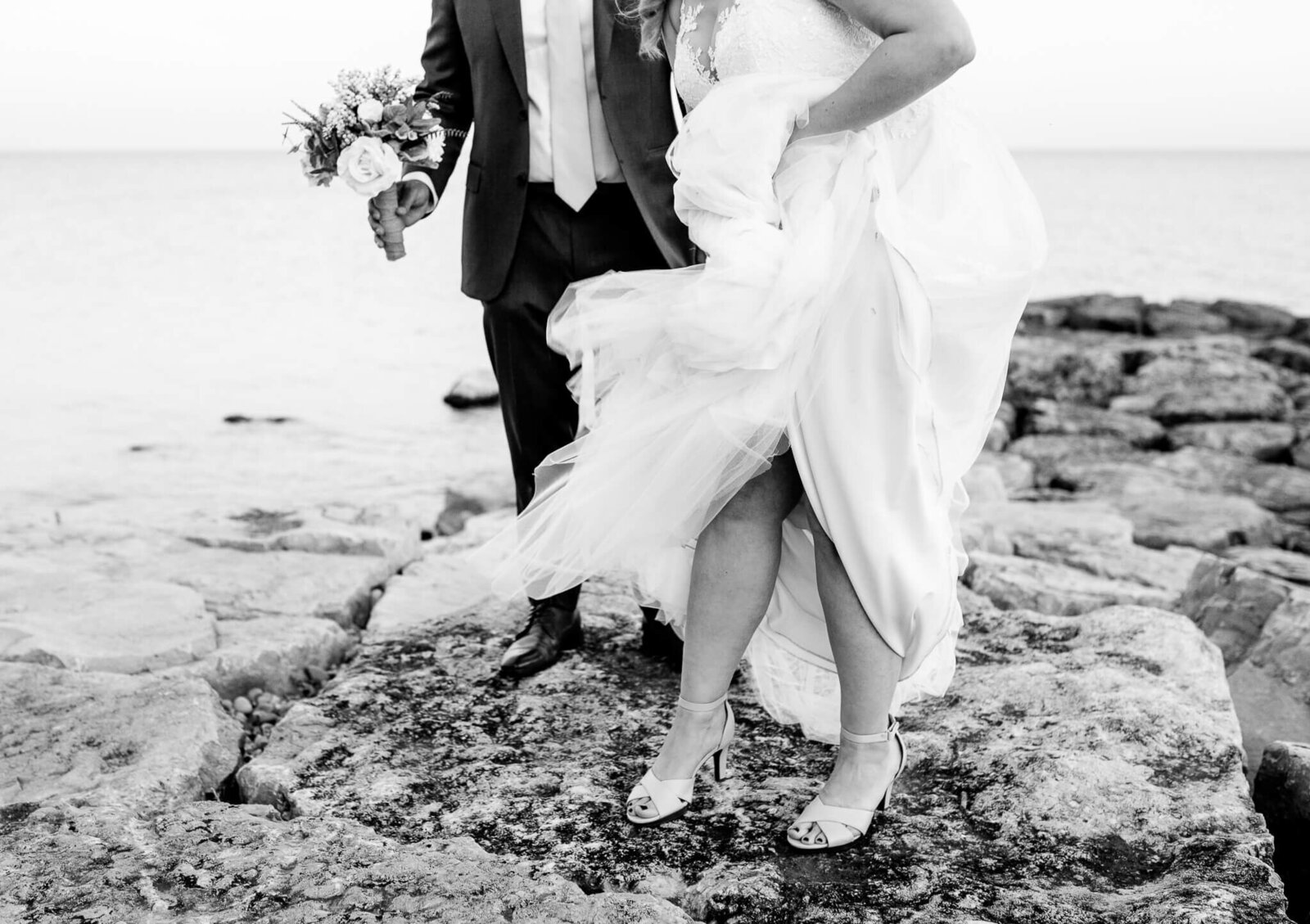 candid_wedding_photography_toronto_ontario_jessica_barnett_photography_002