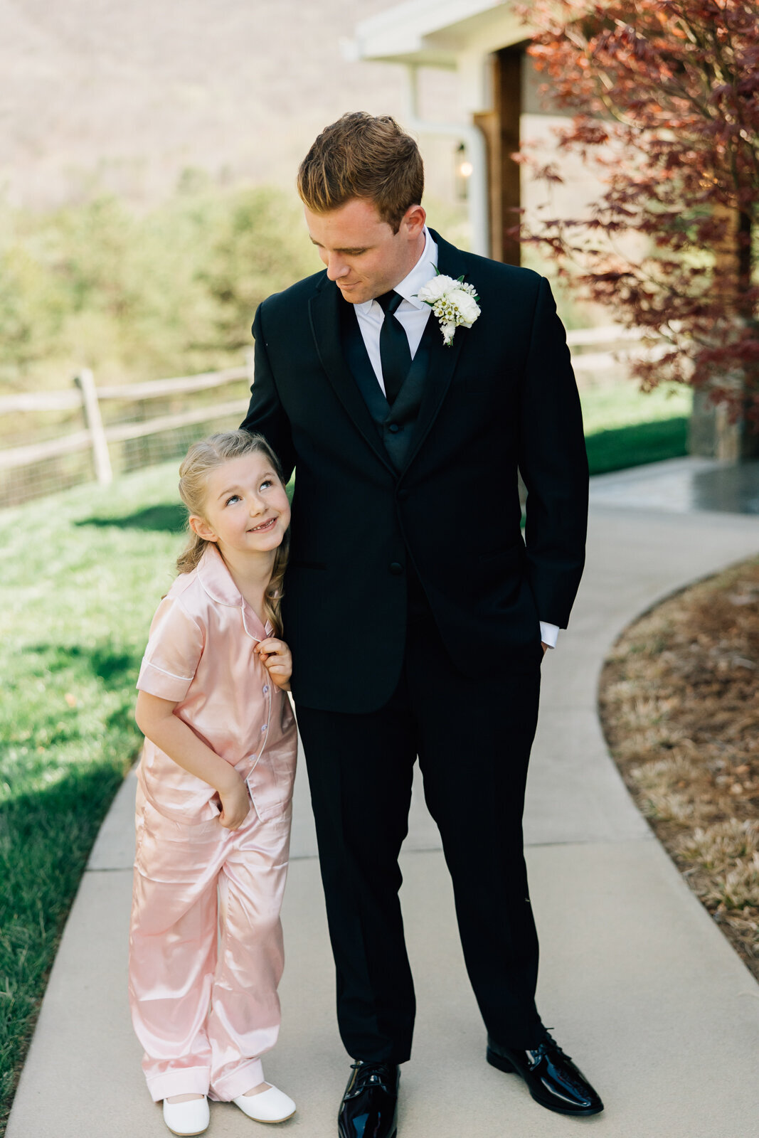 chestnut-ridge-spring-wedding-40