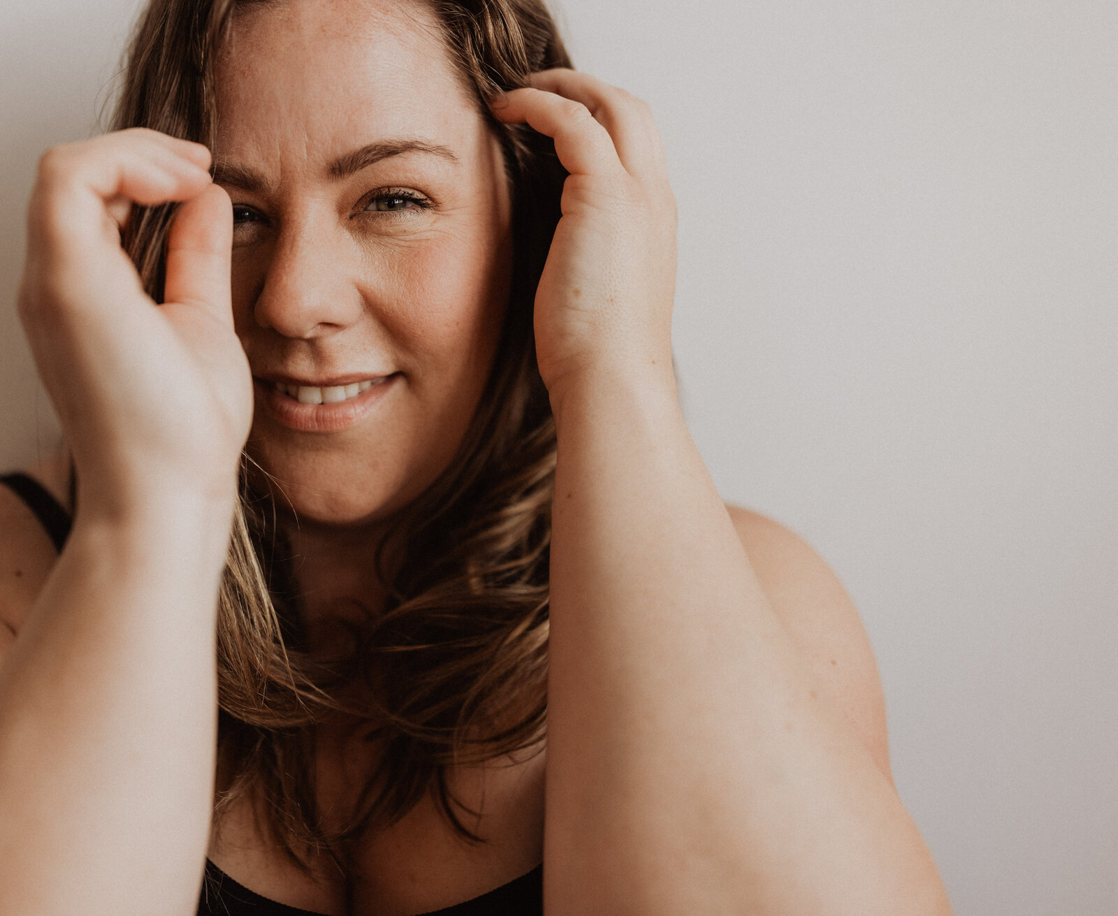 The Cheeky Club - Couples Boudoir Photos