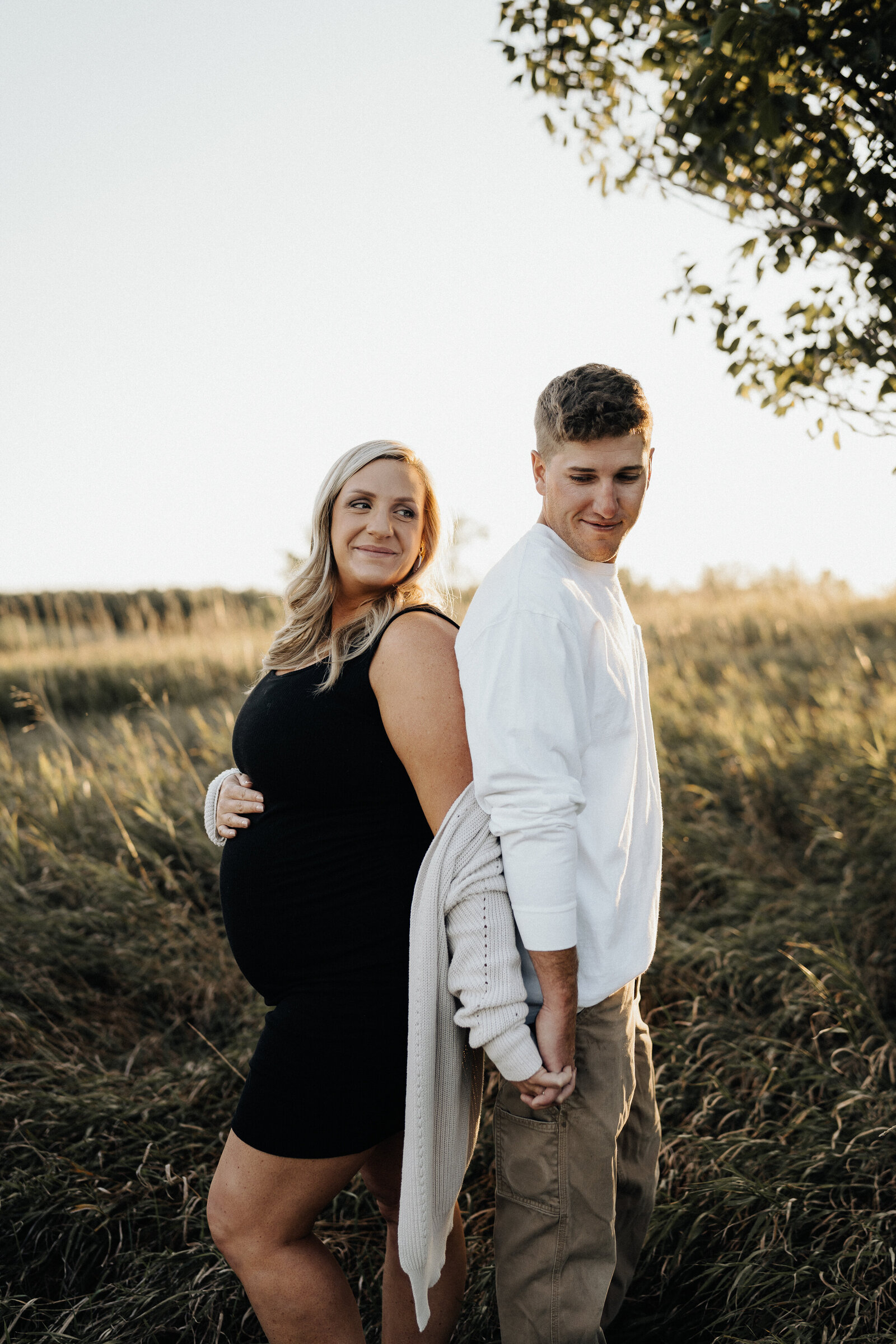 MaschmannMaternity-WithFamily-14