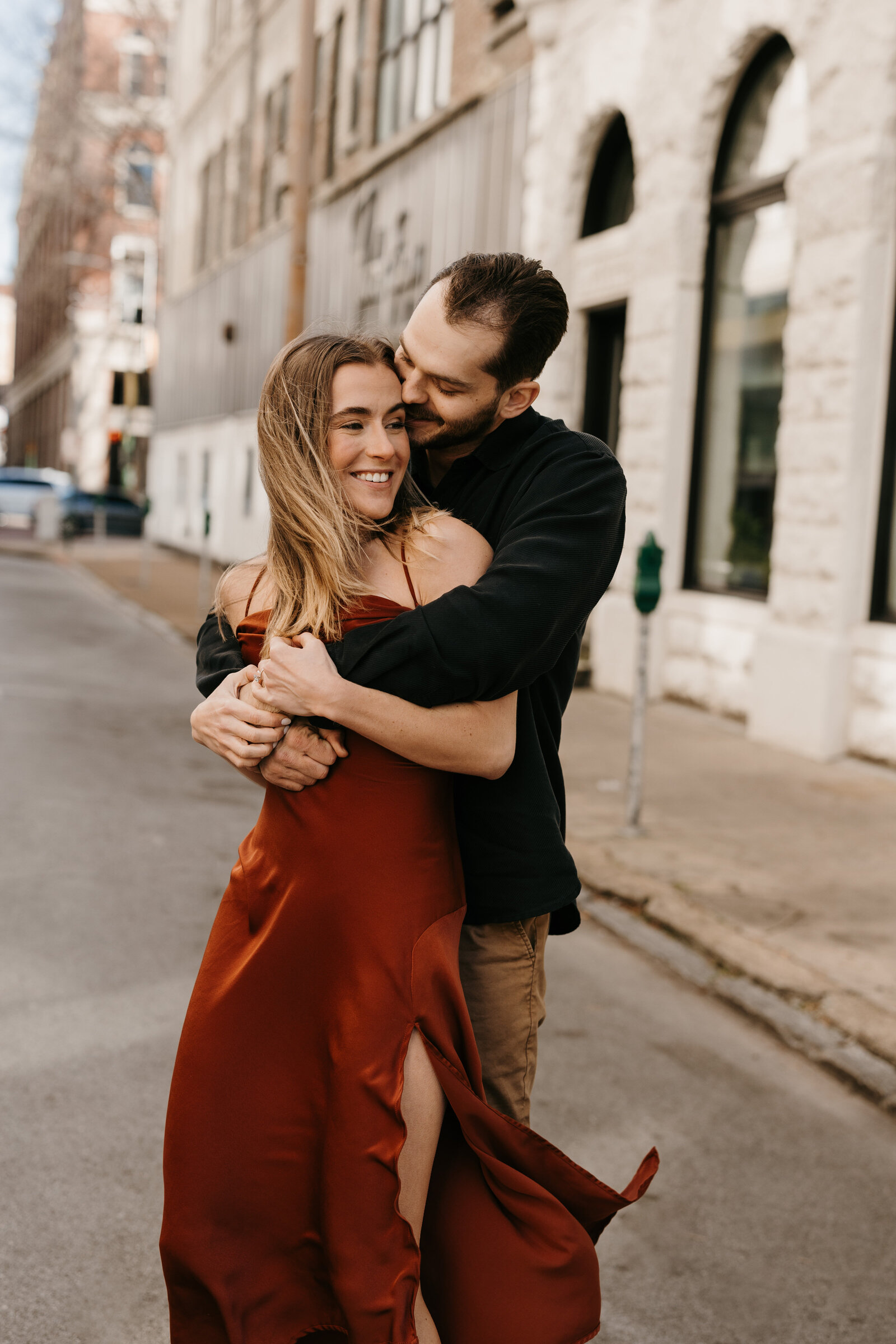 Couple embracing in downtown Chattanooga