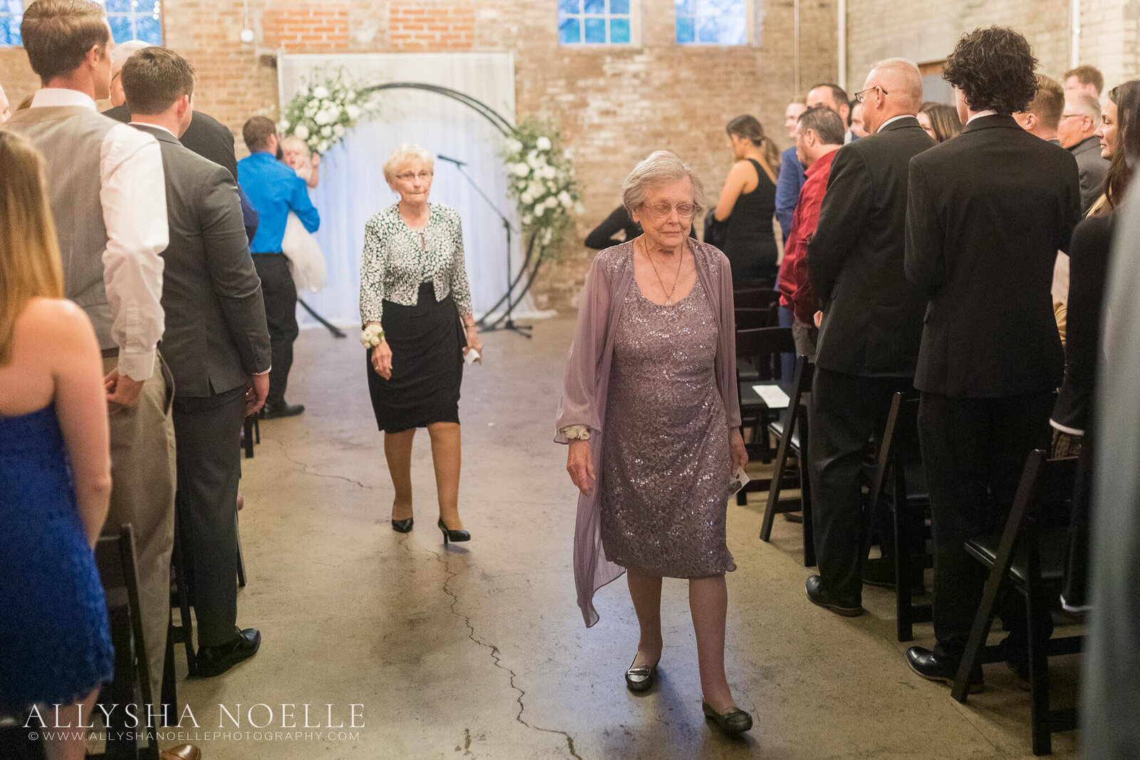 Wedding-at-The-Factory-on-Barclay-in-Milwaukee-0865
